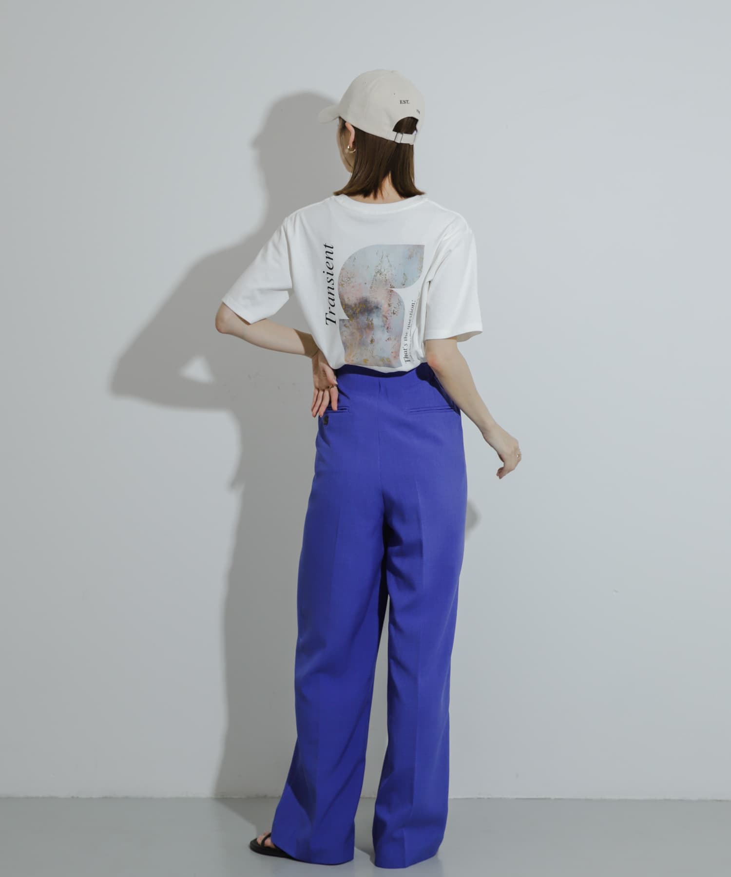 身長：169cm サイズ：one