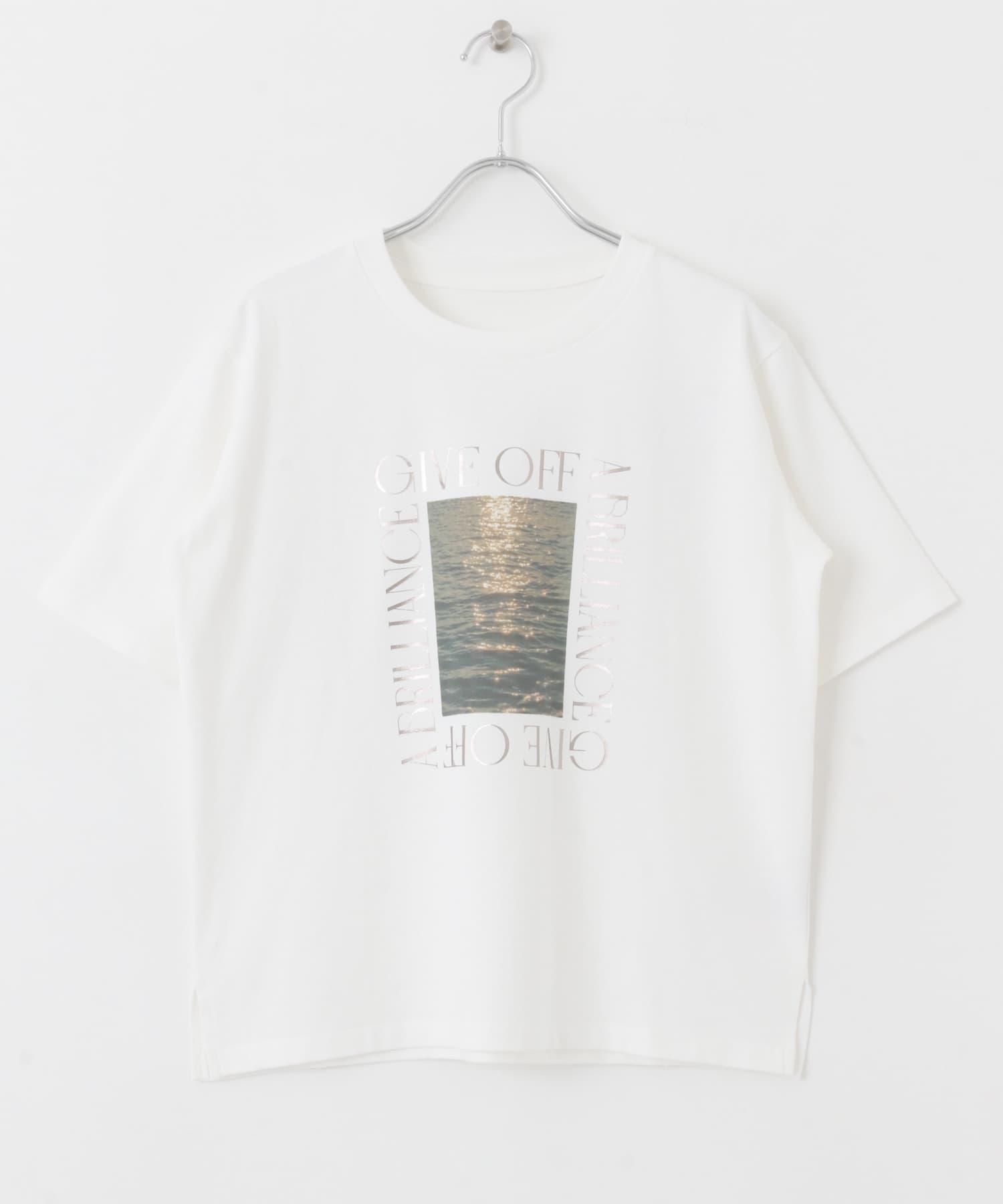 グラフィックTシャツ(半袖) GRAPHIC-C one
