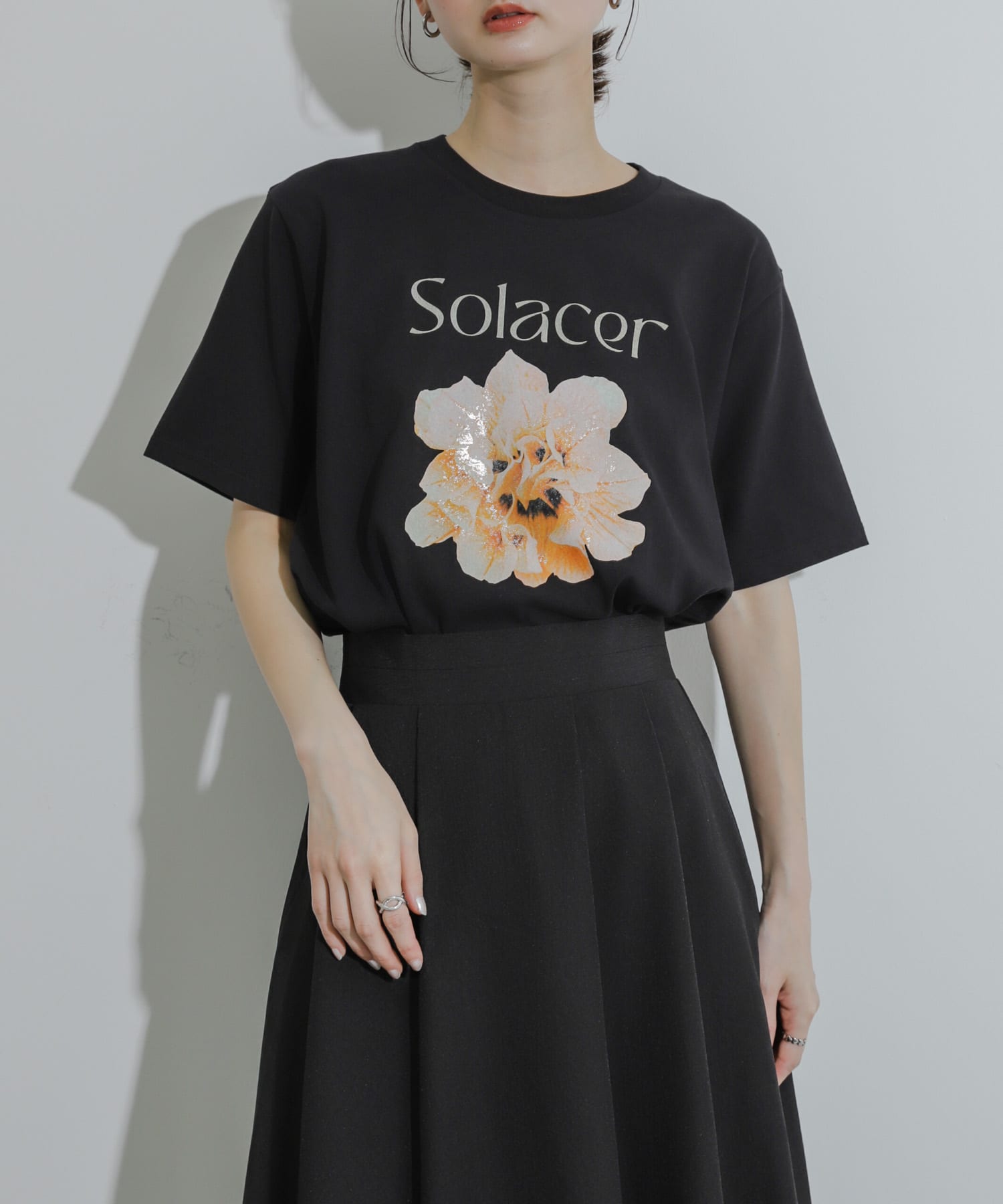 グラフィックTシャツ(半袖)