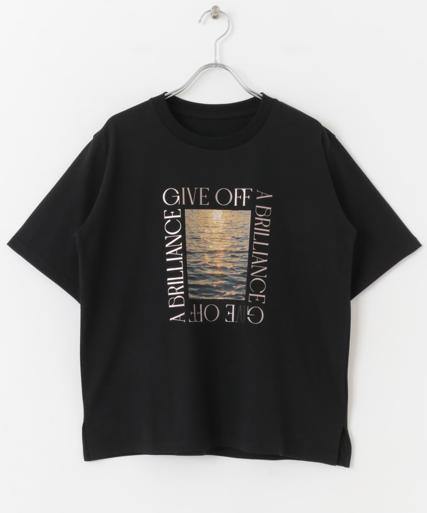 グラフィックTシャツ(半袖) GRAPHIC-F one