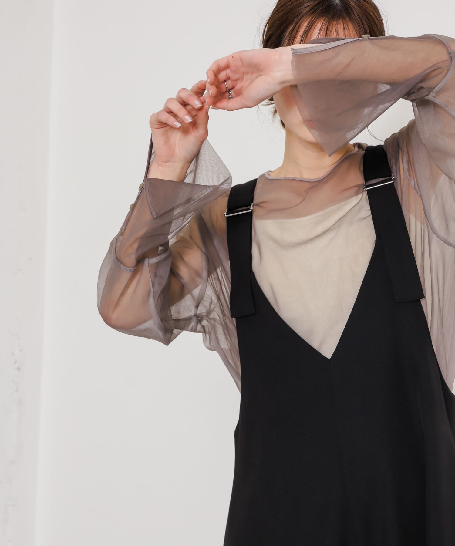 身長：169cm サイズ：one