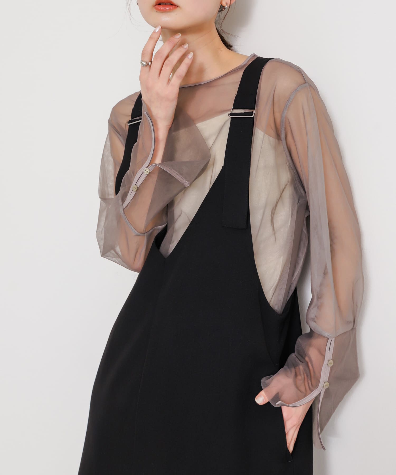 身長：169cm サイズ：one