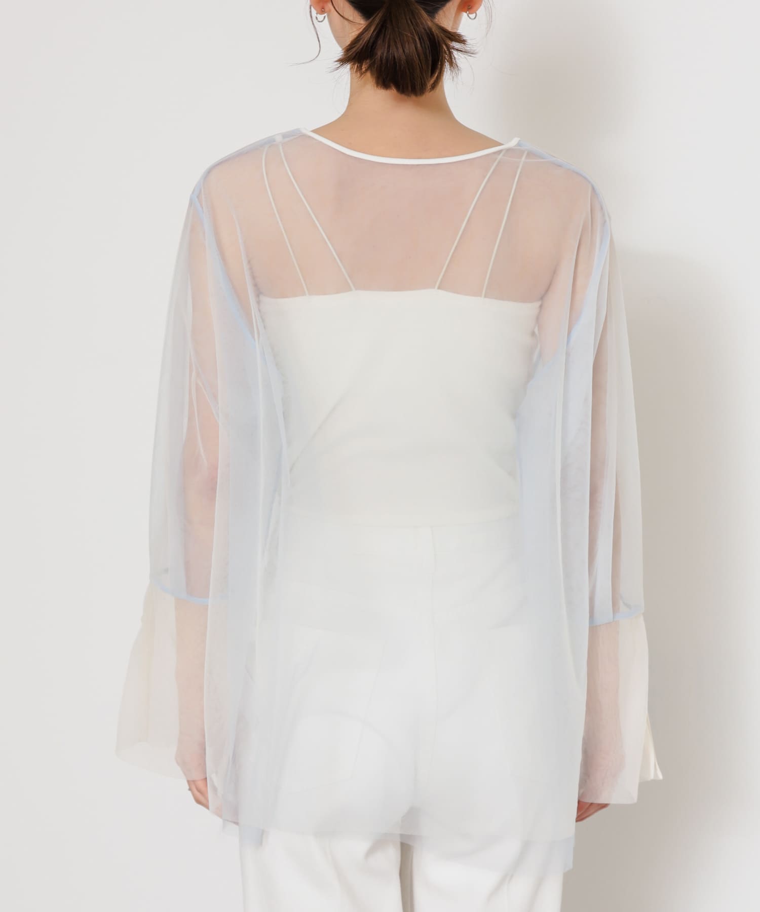 身長：169cm サイズ：one