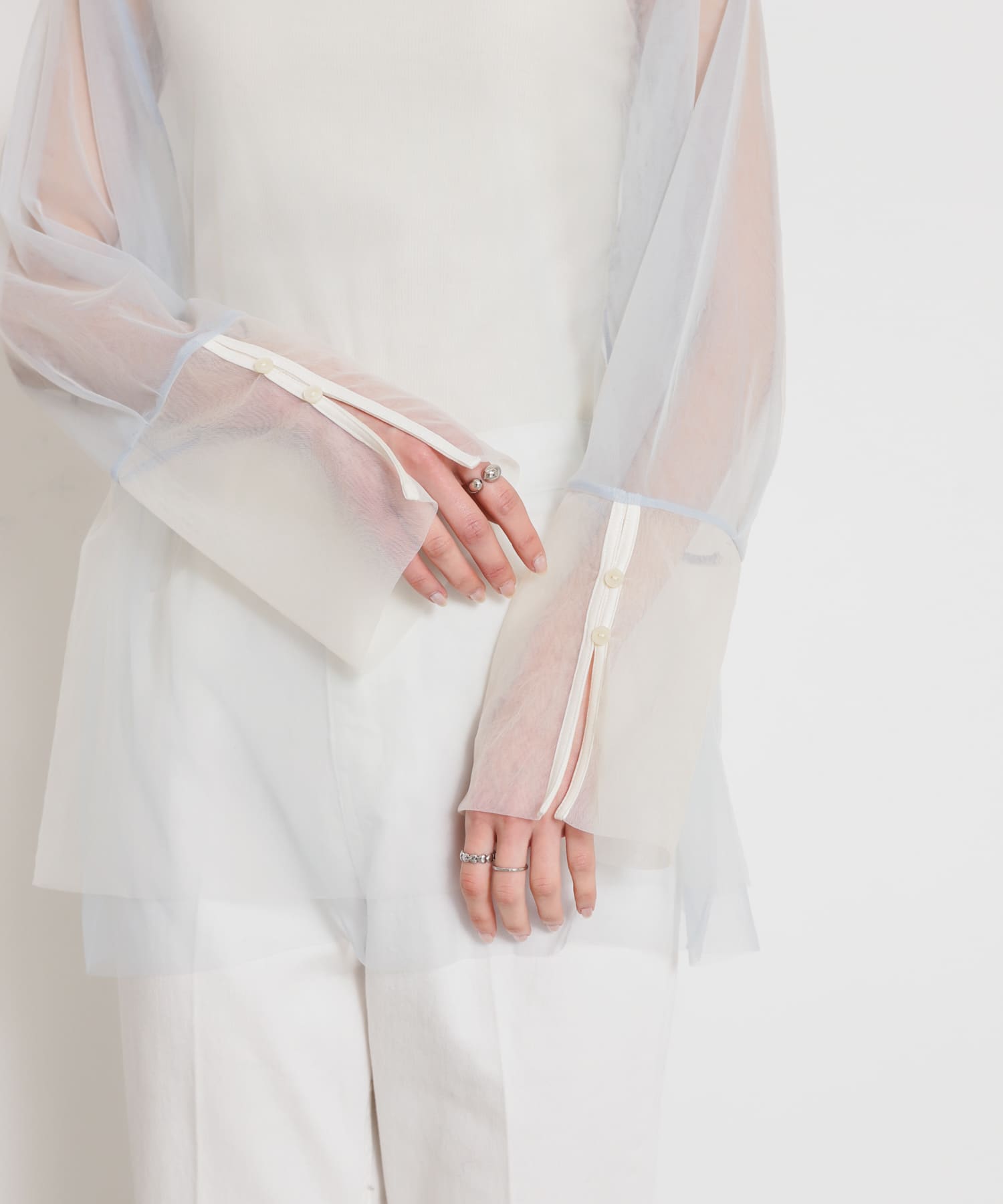 身長：169cm サイズ：one