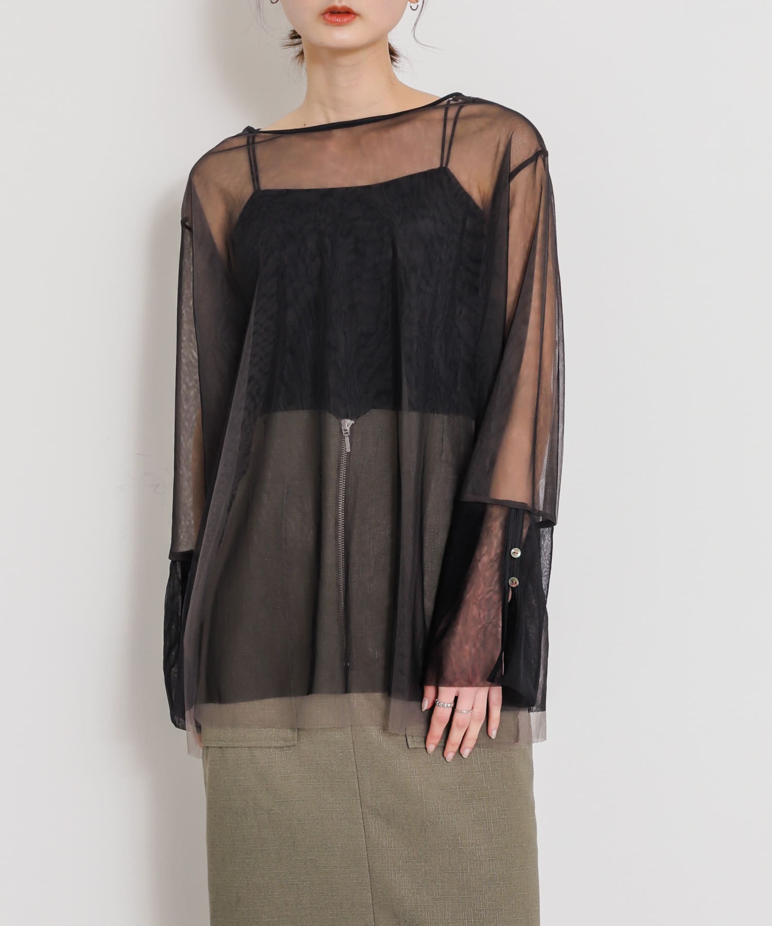 BLK×GRY