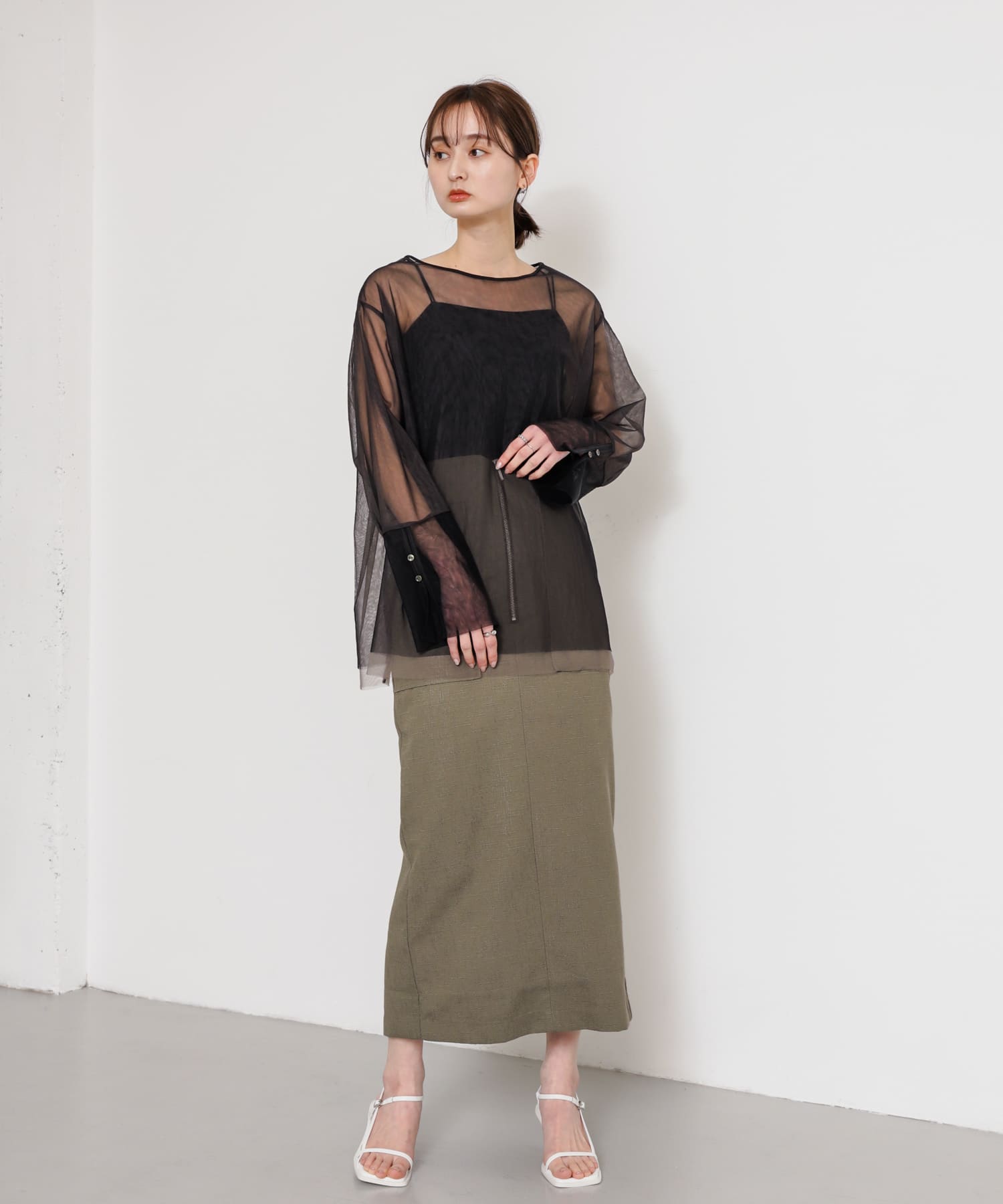 身長：169cm サイズ：one