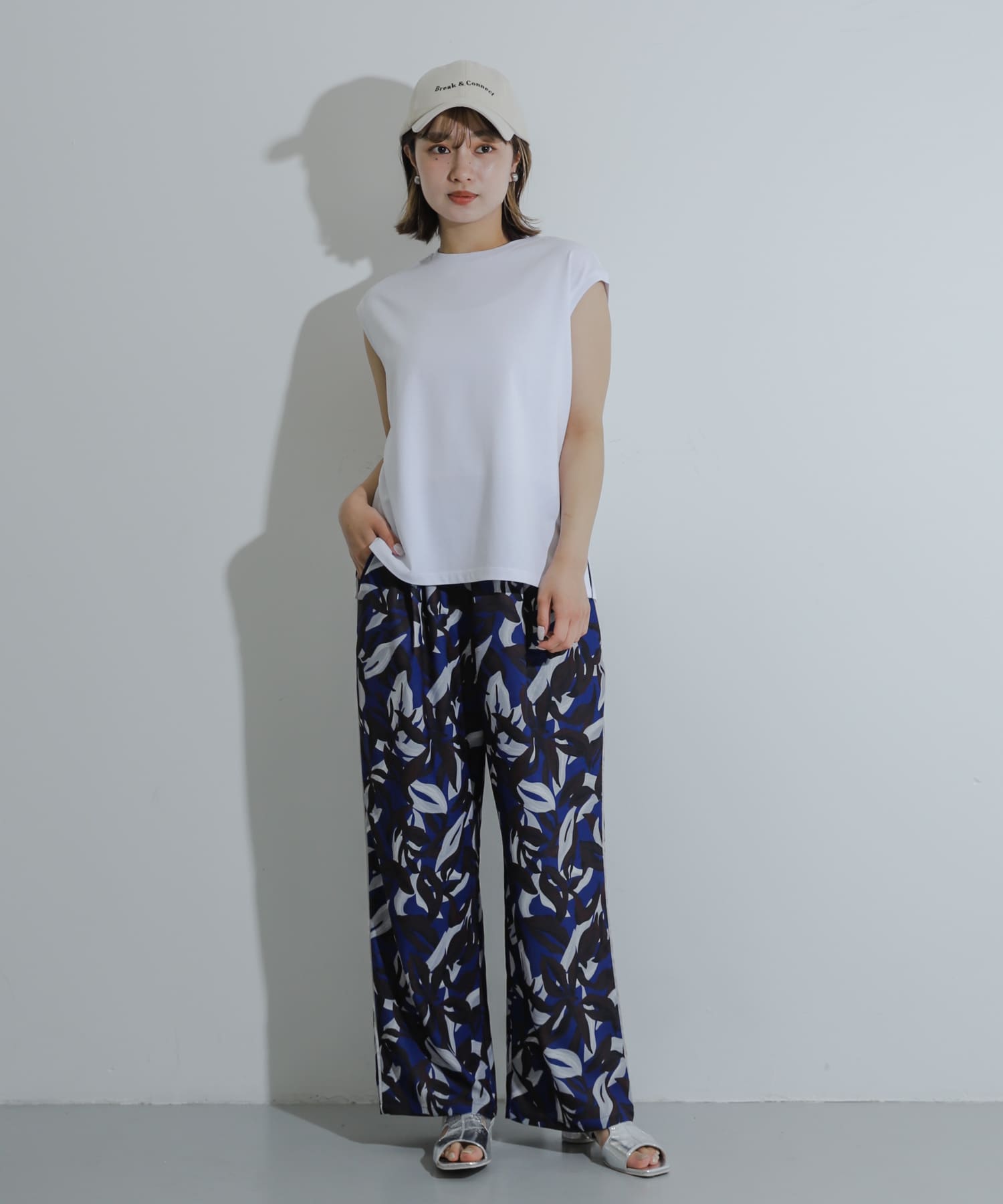 身長：158cm サイズ：one
