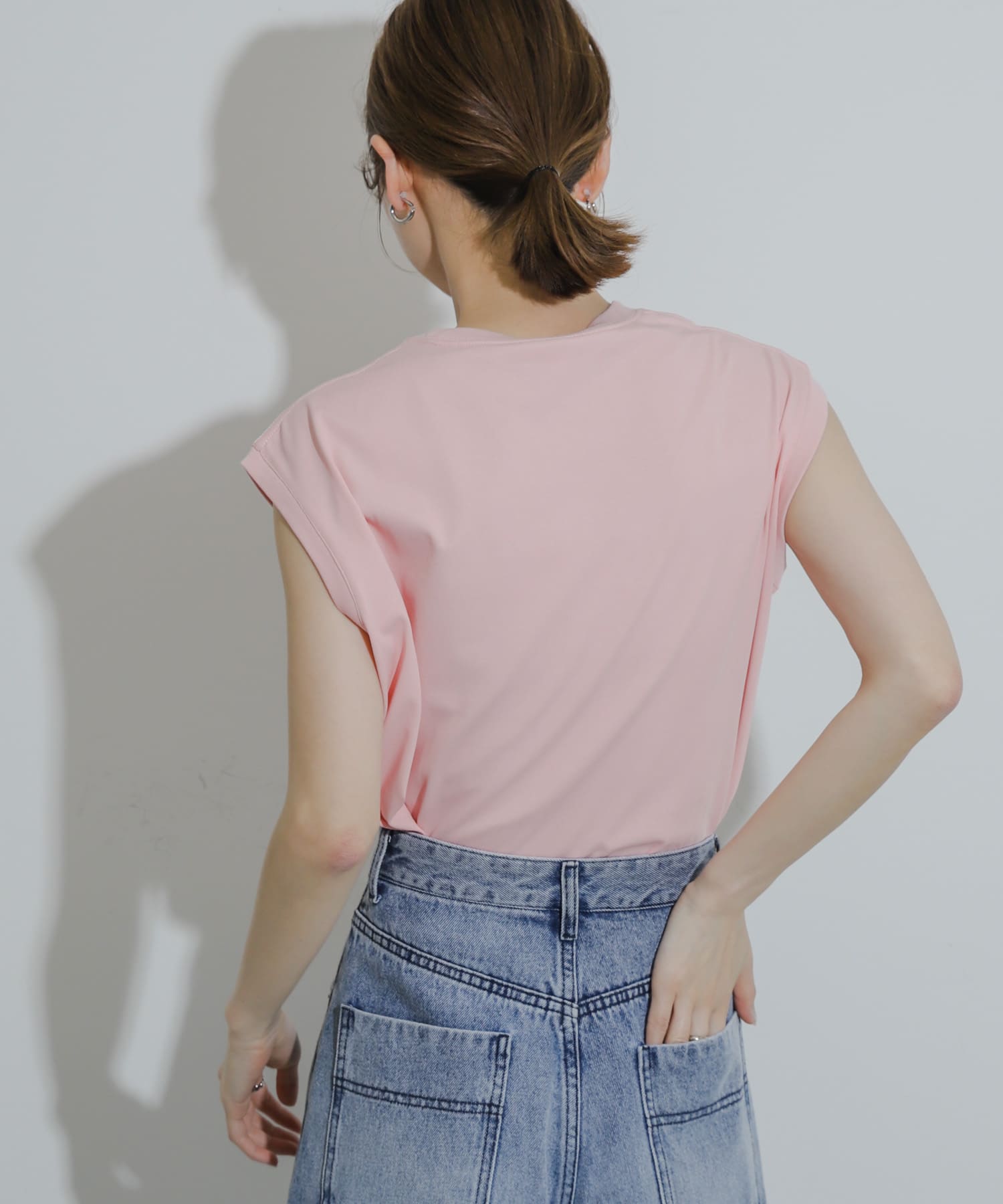 L.PINK