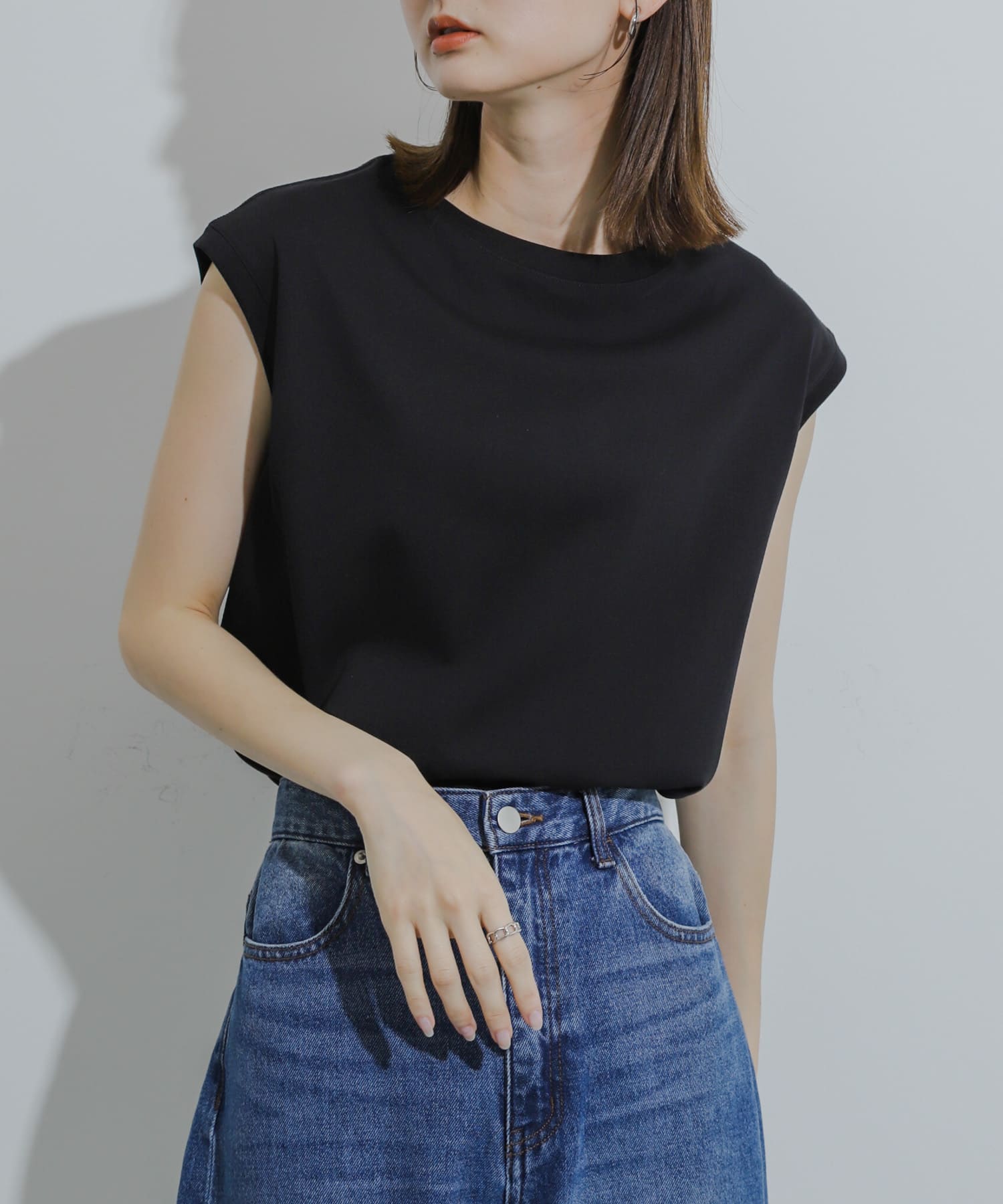 身長：169cm サイズ：one