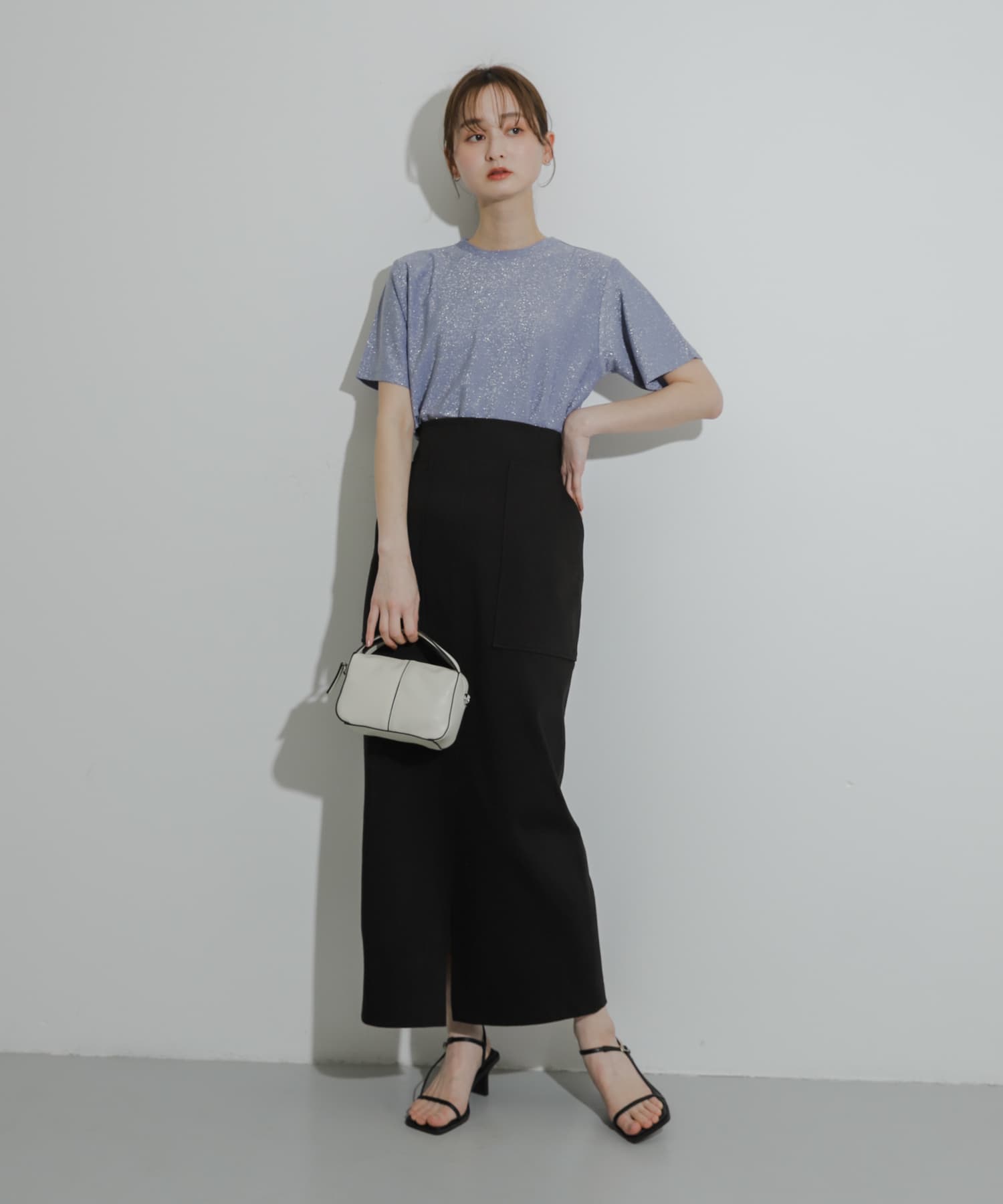 身長：169cm サイズ：one