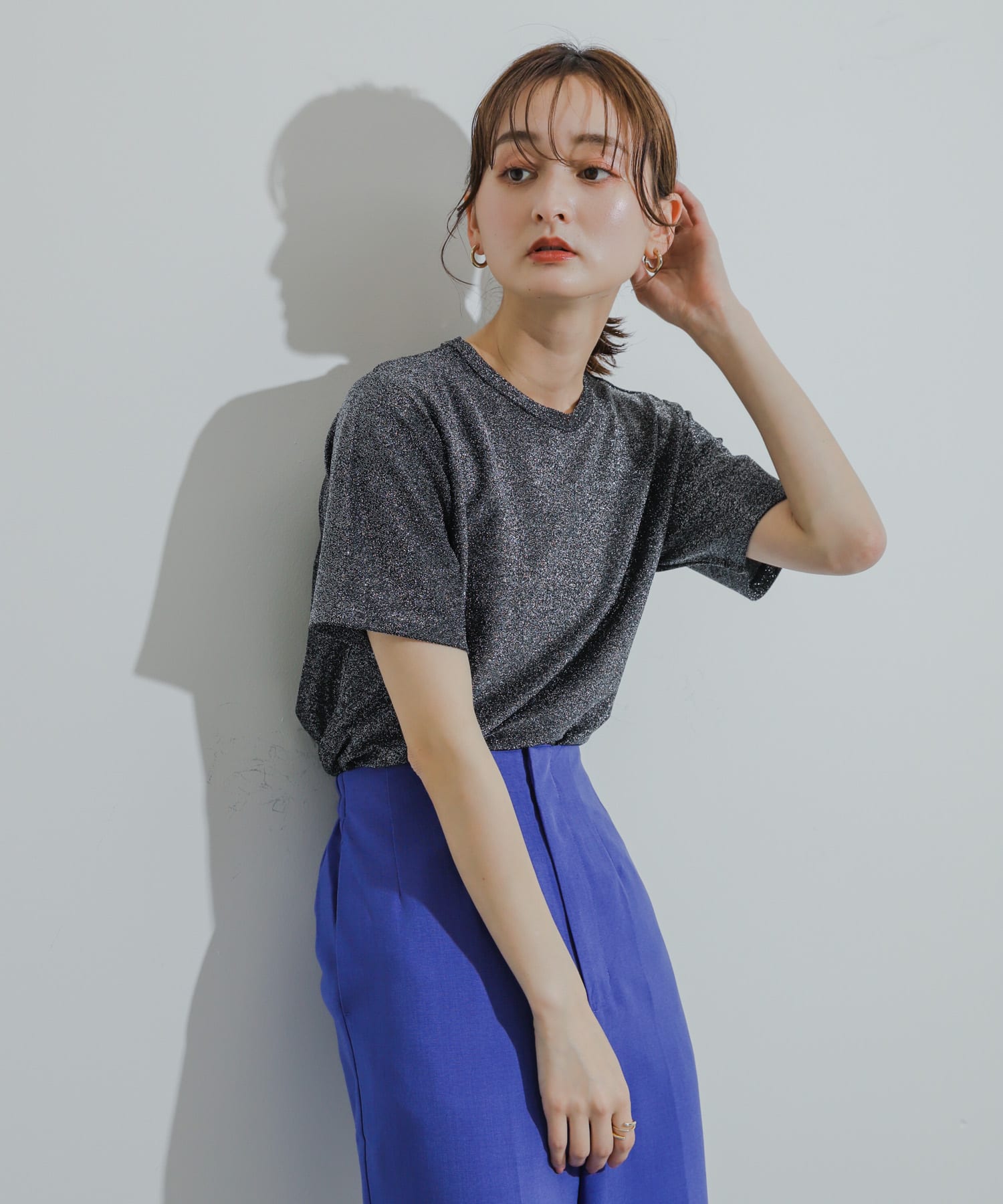 クルーネックラメTシャツ(半袖) BLACK one