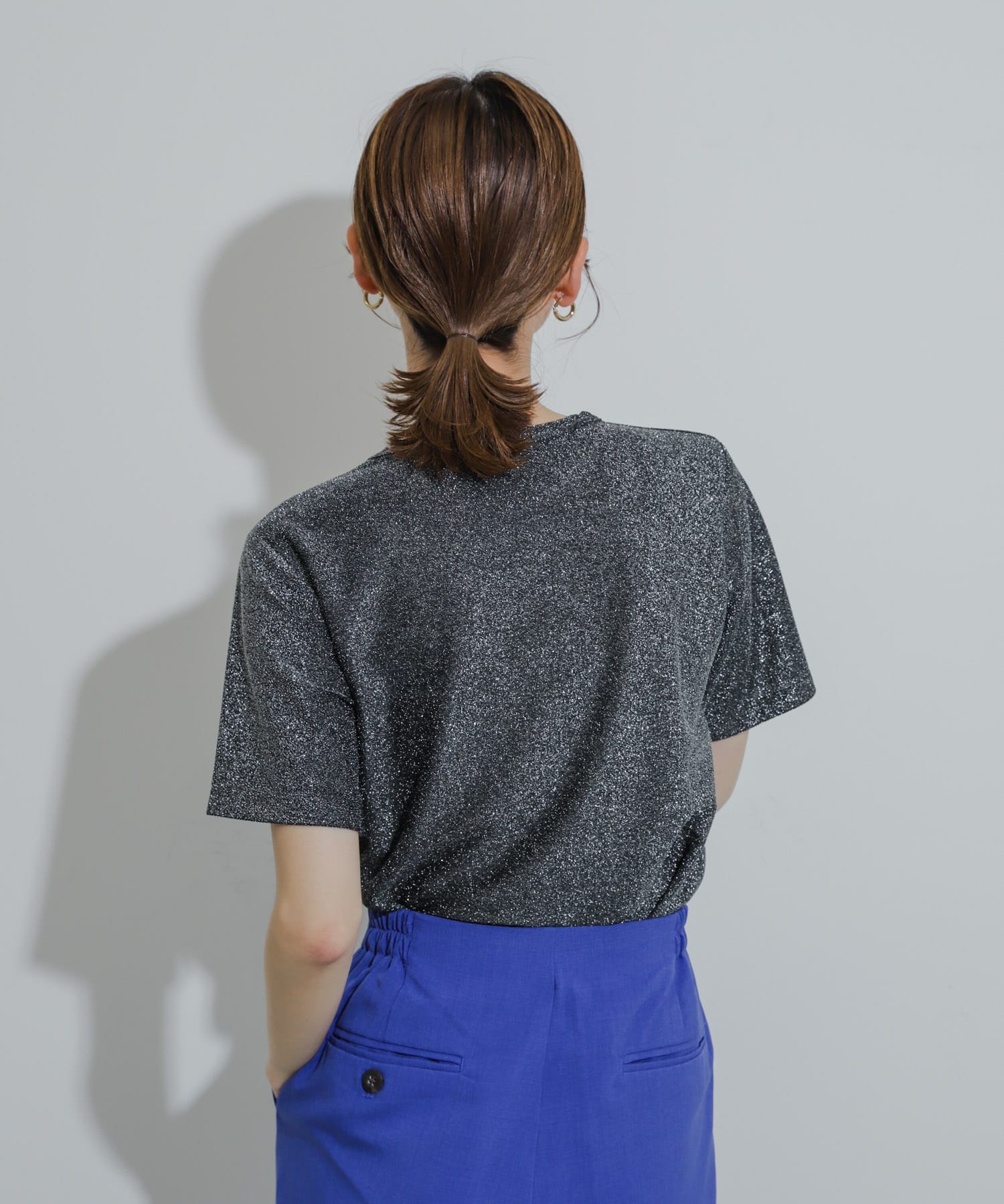 クルーネックラメTシャツ(半袖) BLACK one