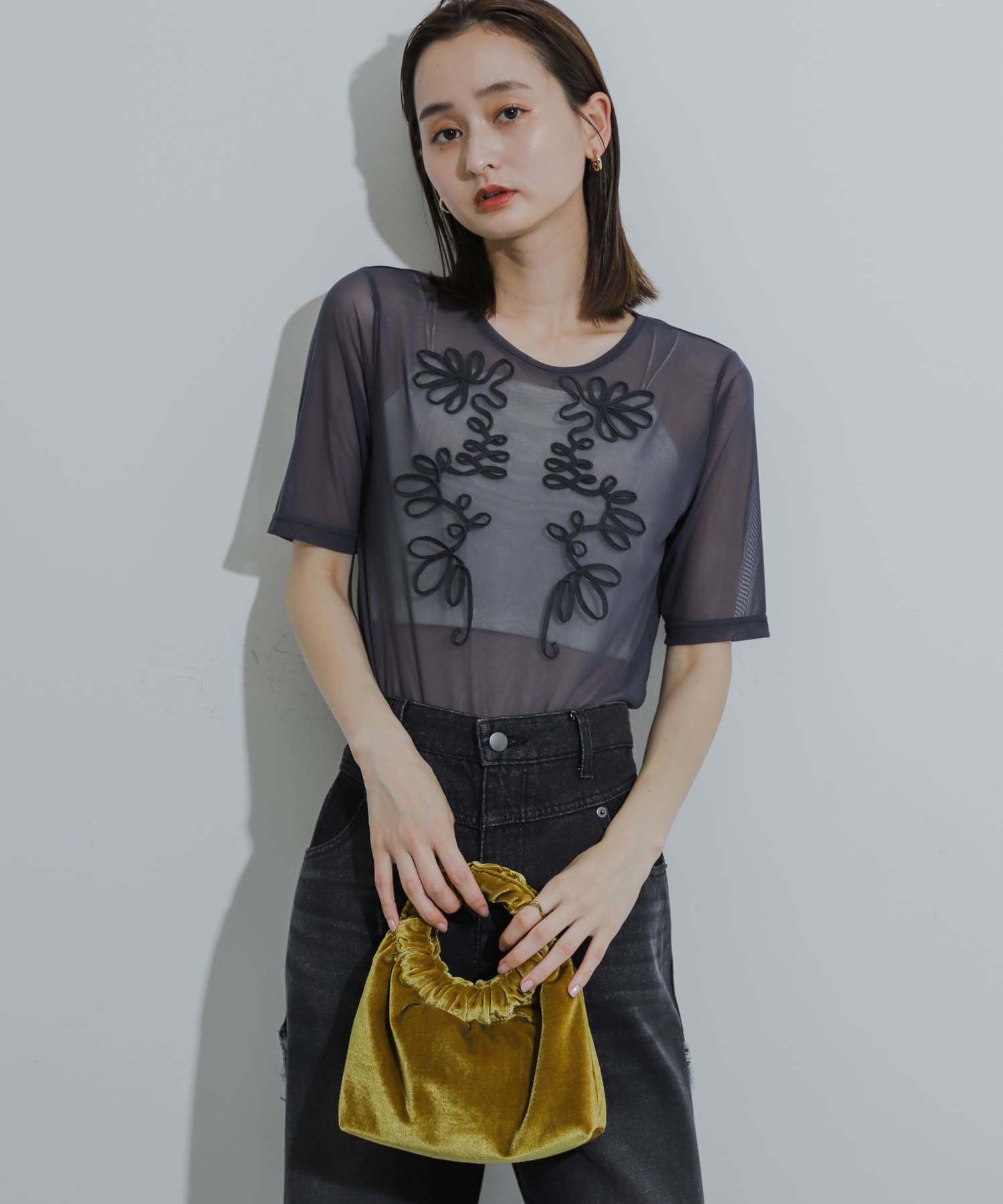 身長：169cm サイズ：one