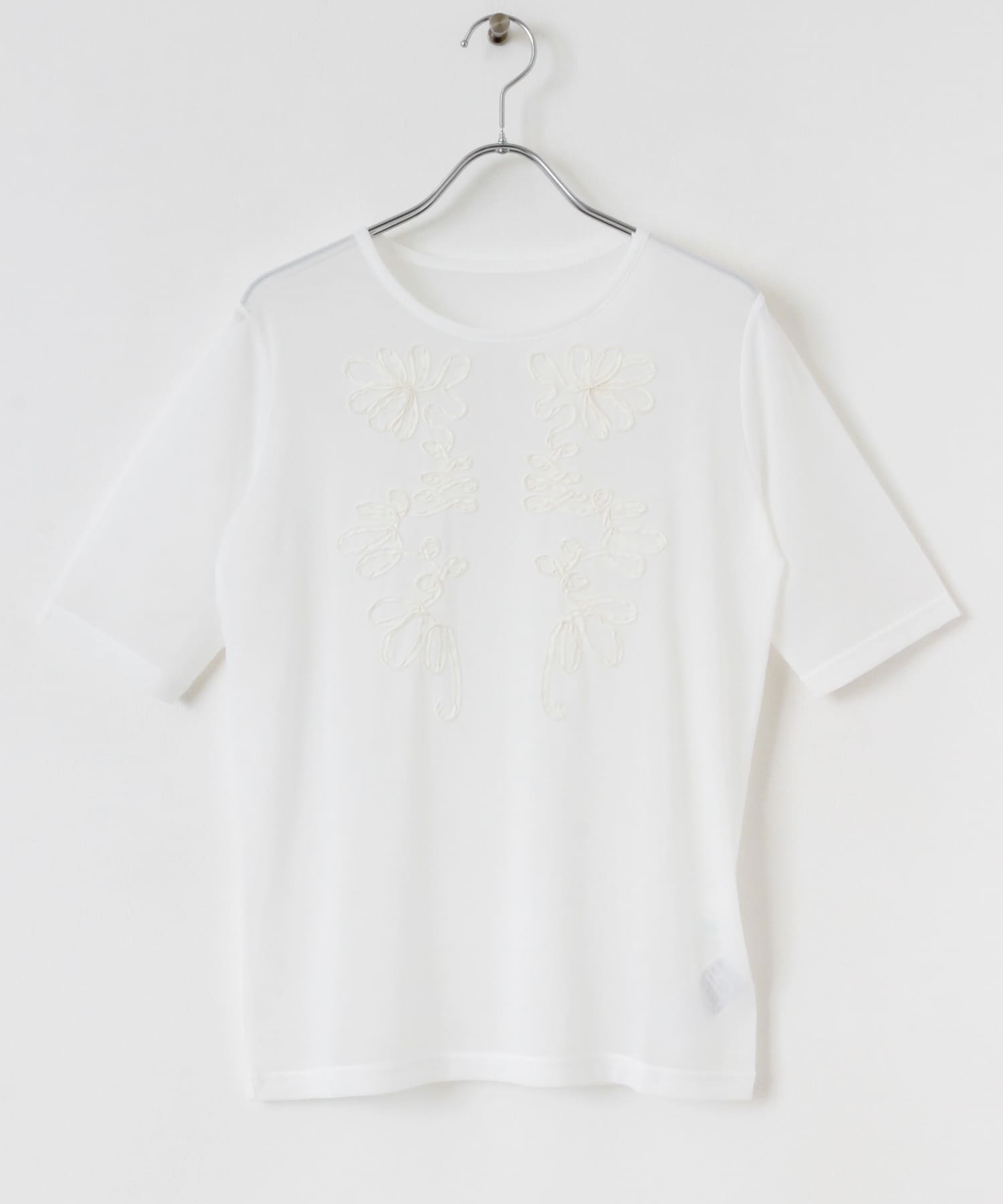 コードシシュウカットトップ IVORY one