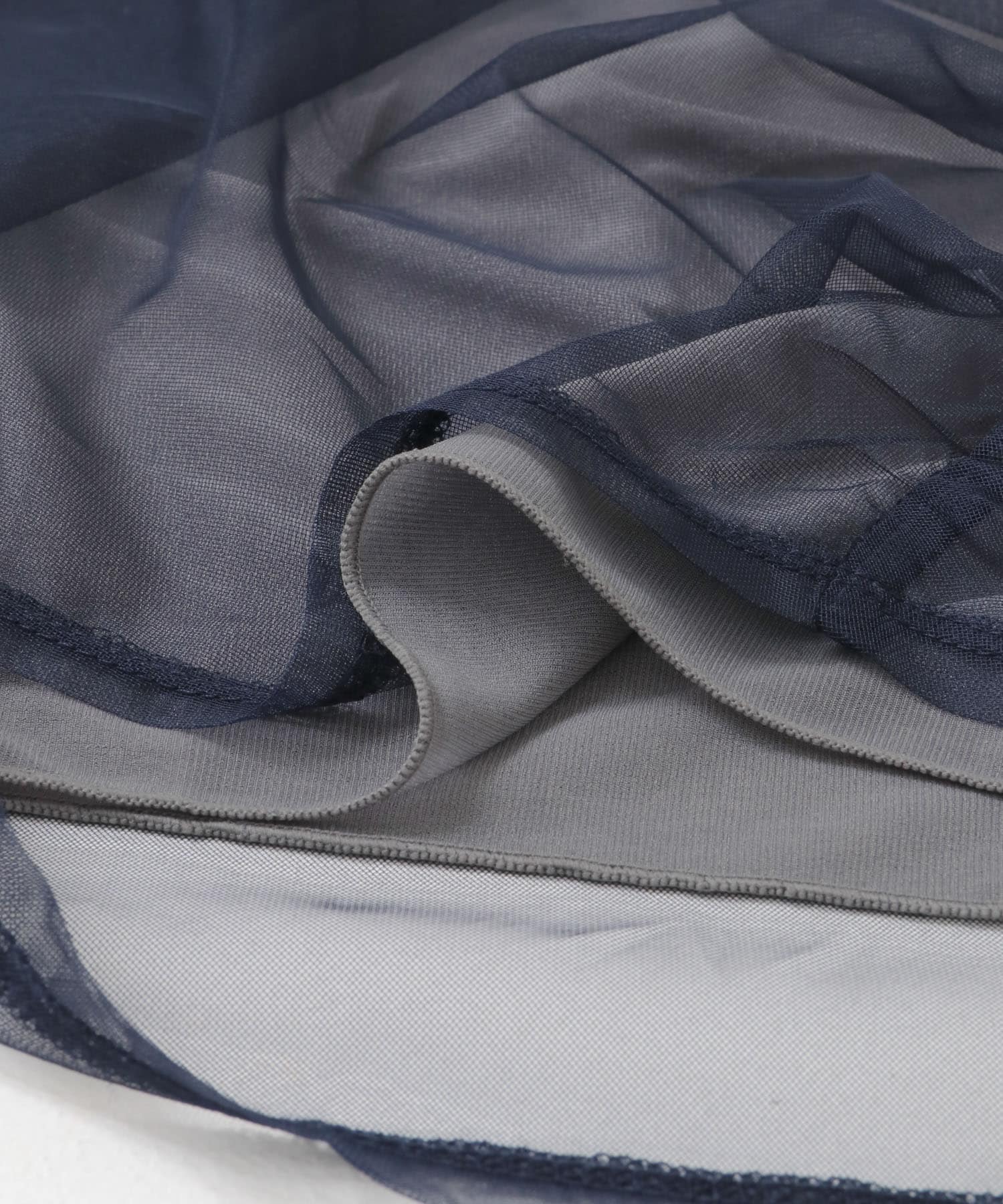 チュールレイヤードカットソー(5分袖) NAVY one