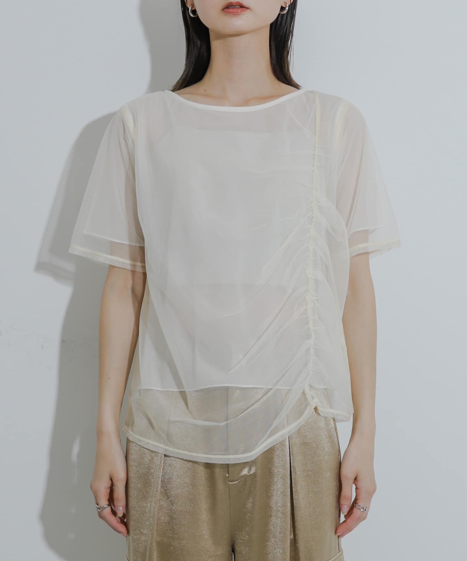身長：169cm サイズ：one