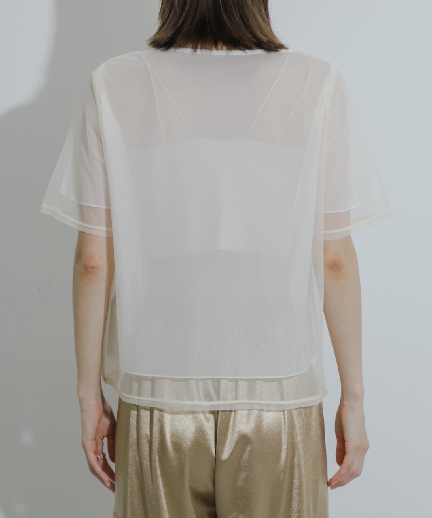 身長：169cm サイズ：one