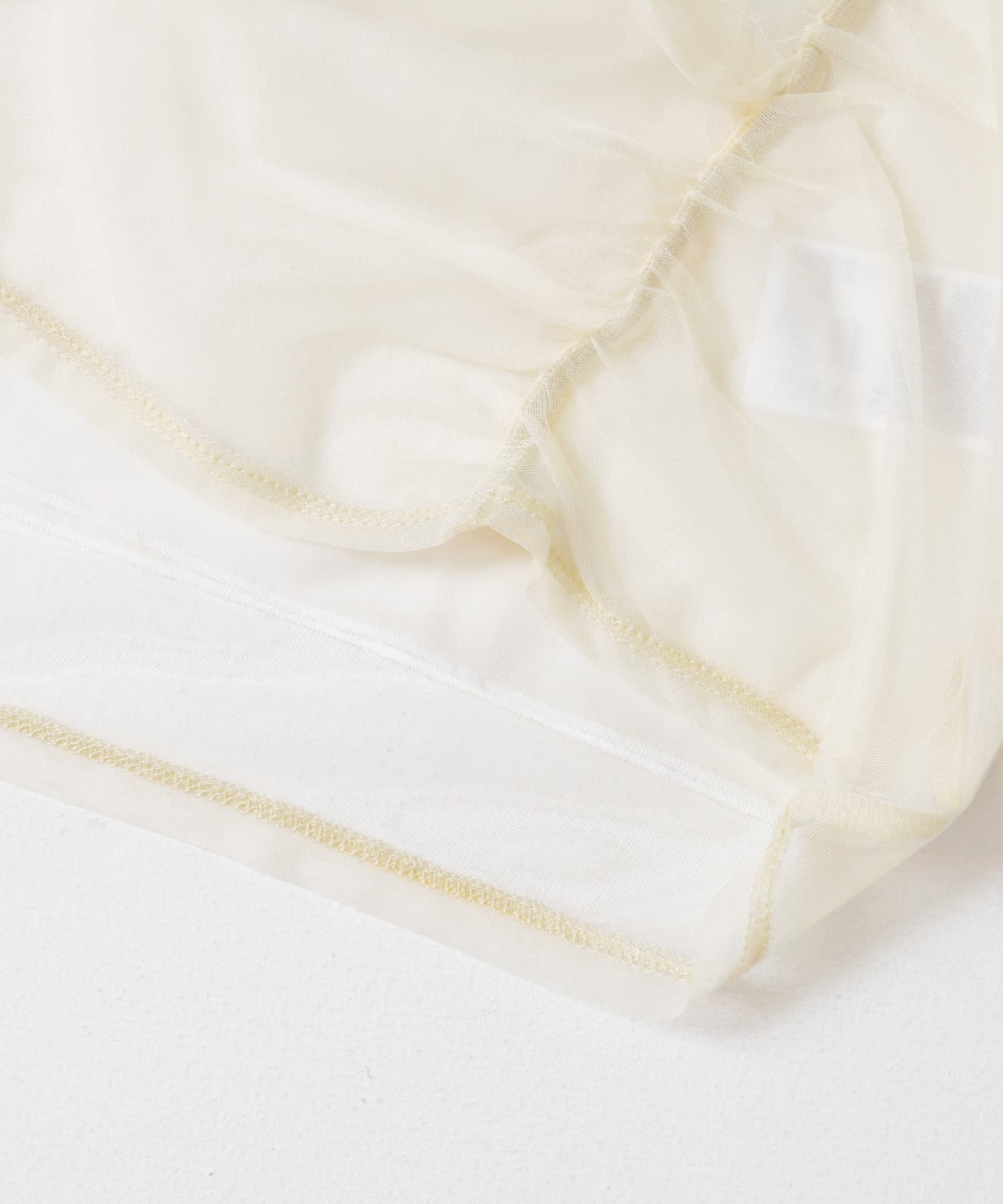チュールレイヤードカットソー(5分袖) IVORY one