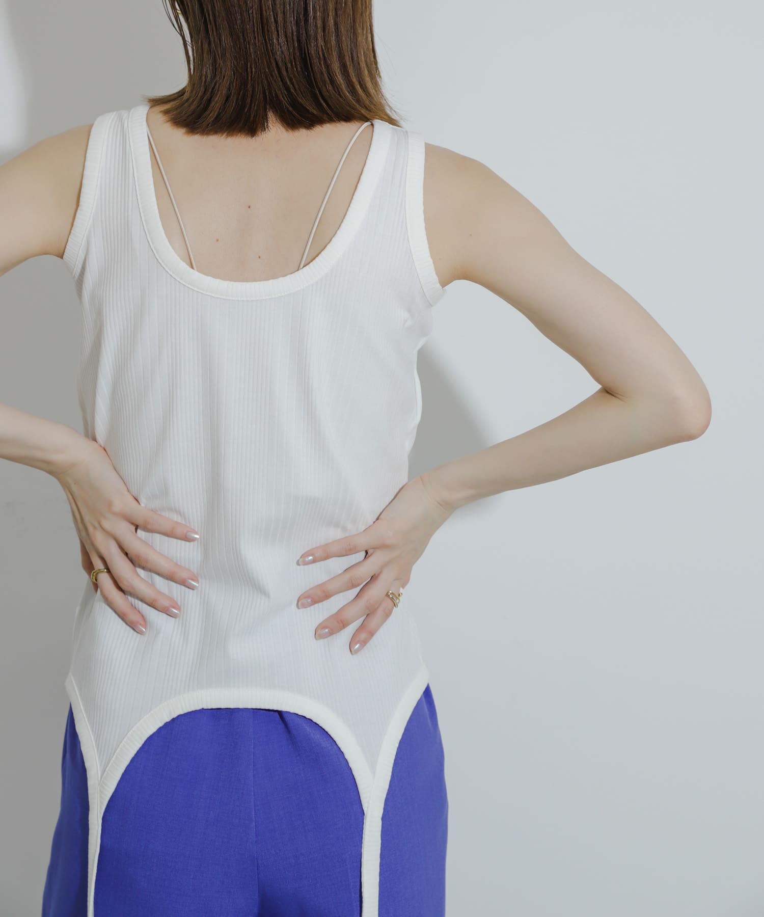 身長：169cm サイズ：one