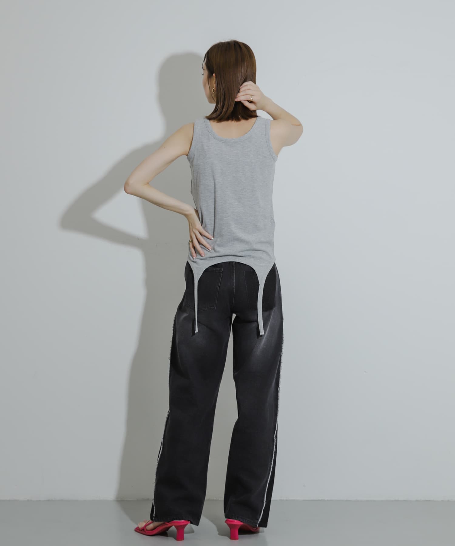 身長：169cm サイズ：one