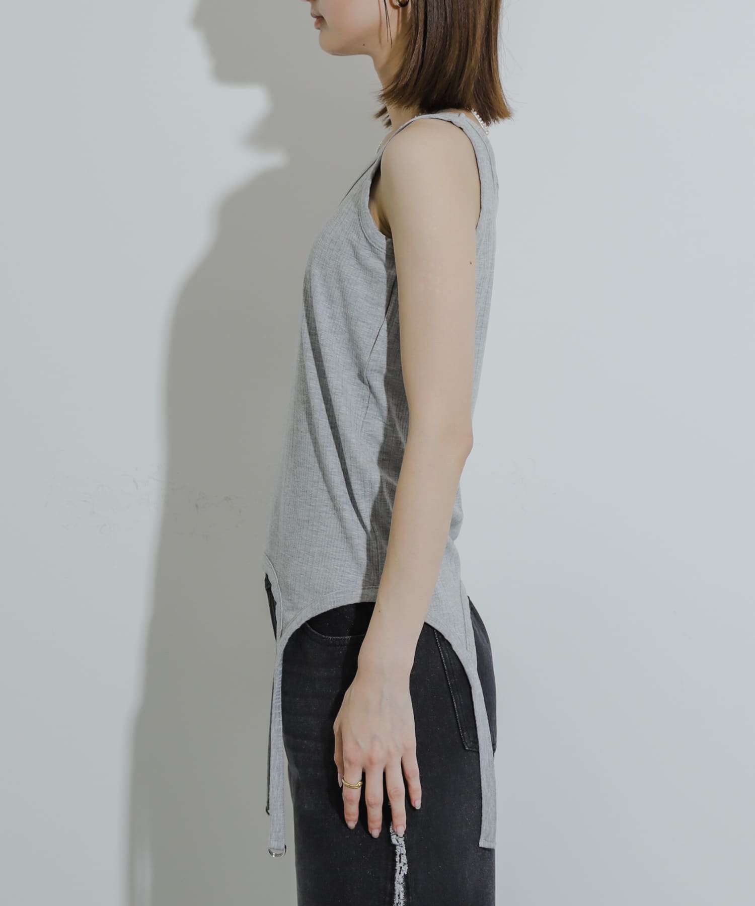 身長：169cm サイズ：one