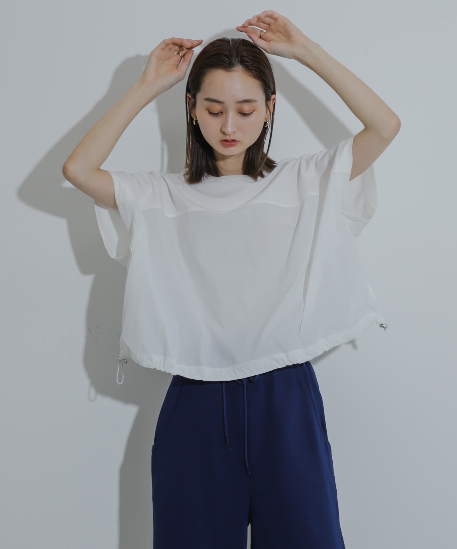 身長：169cm サイズ：one