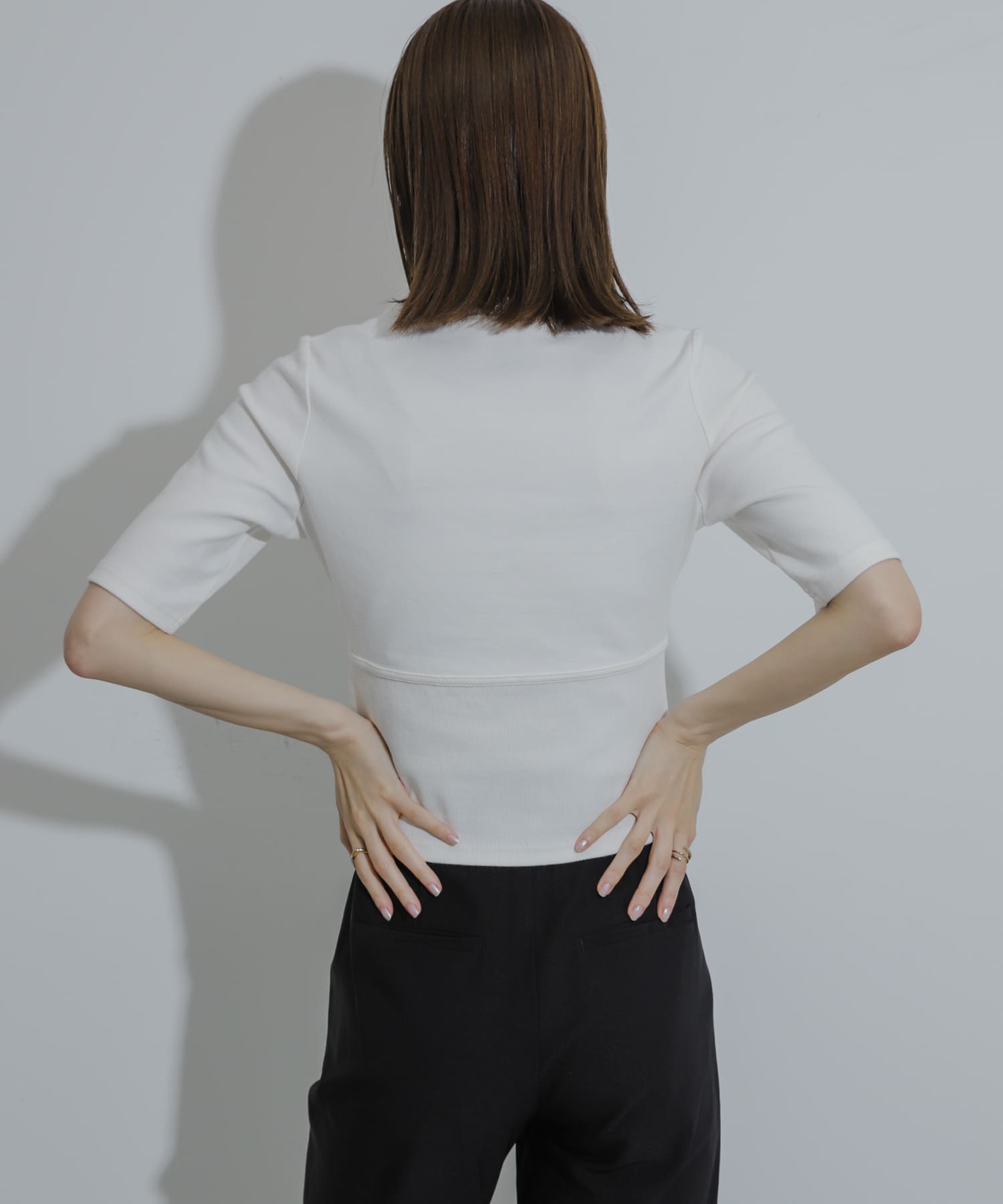 身長：169cm サイズ：one