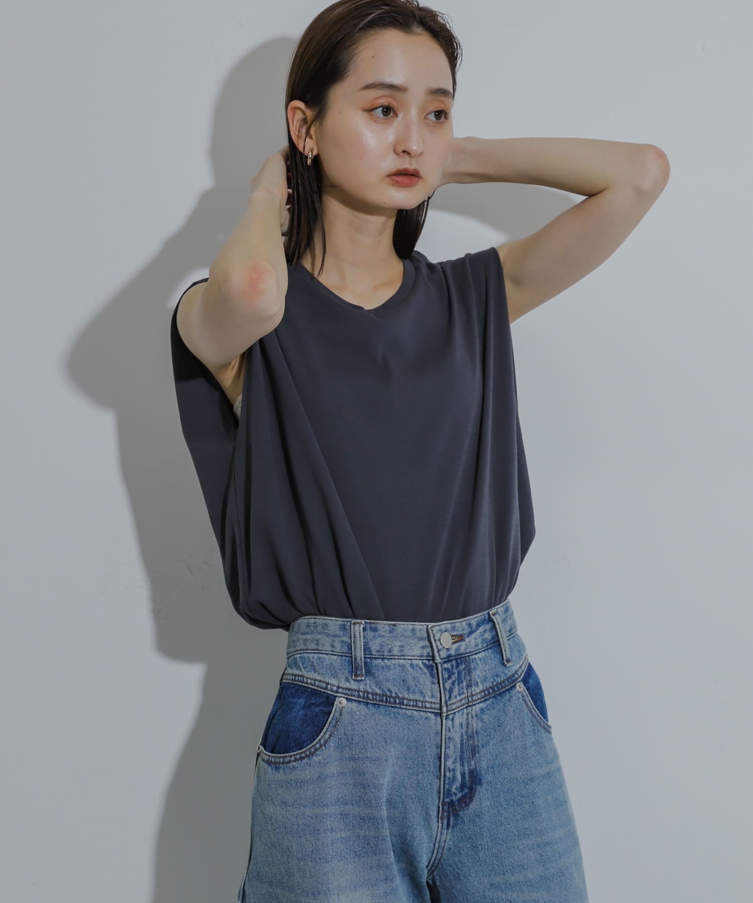 身長：169cm サイズ：one