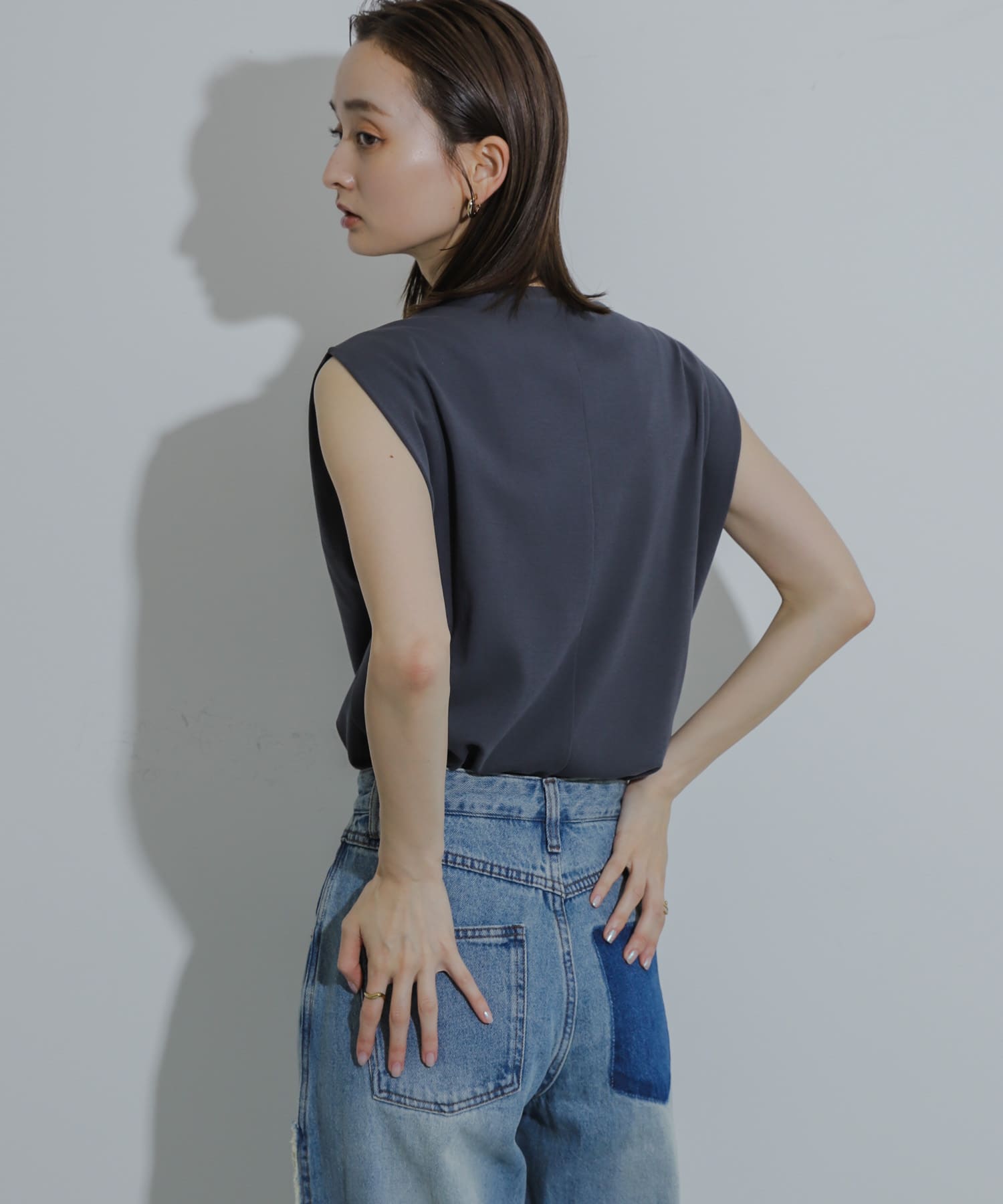 身長：169cm サイズ：one