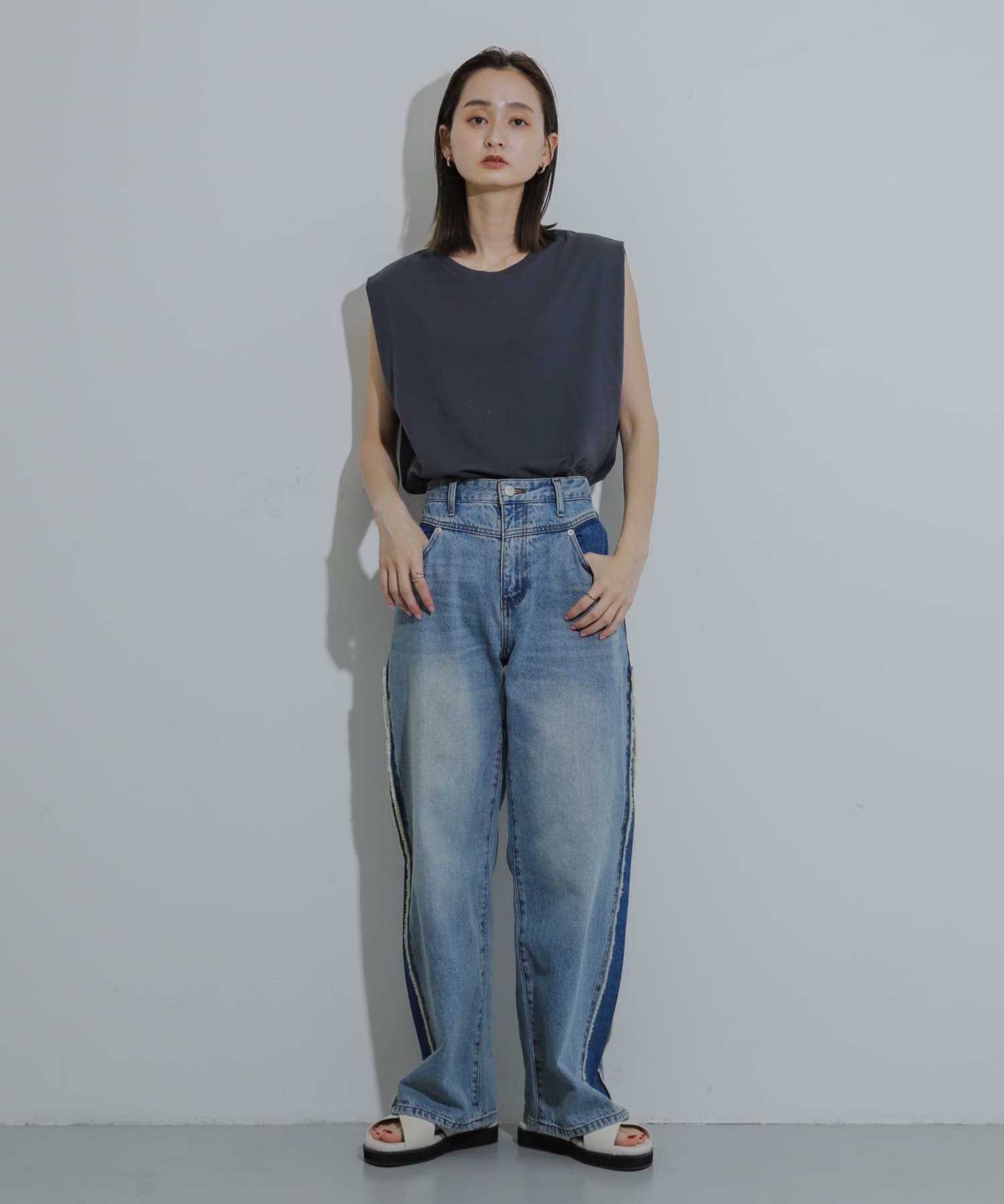 身長：169cm サイズ：one