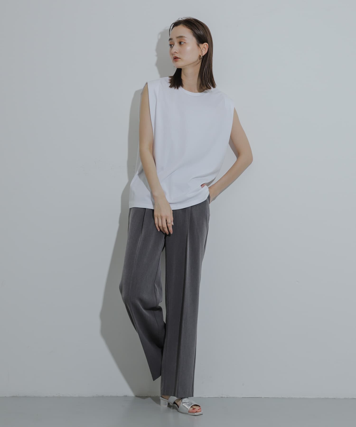 身長：169cm サイズ：one