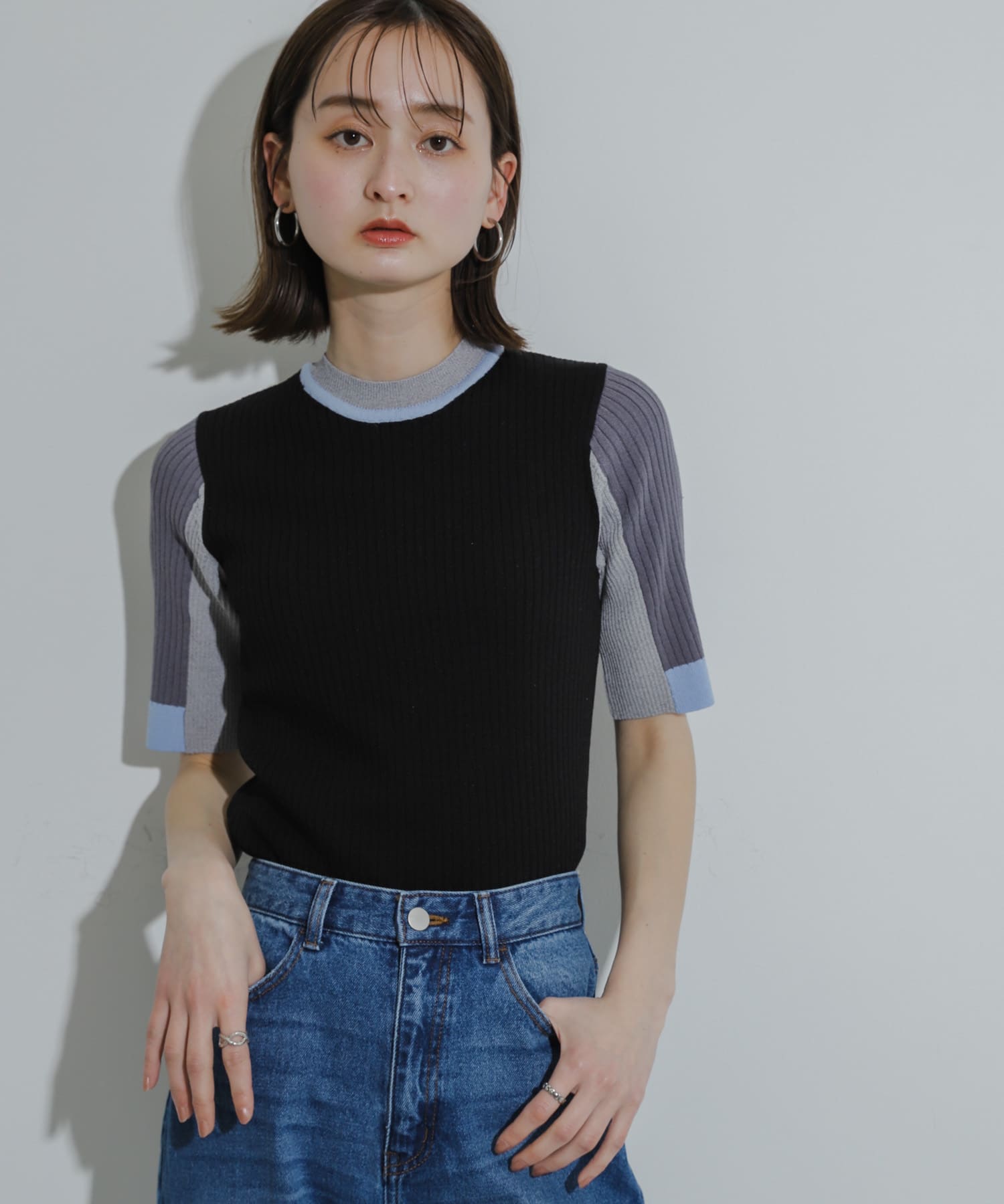 BLK×GRY