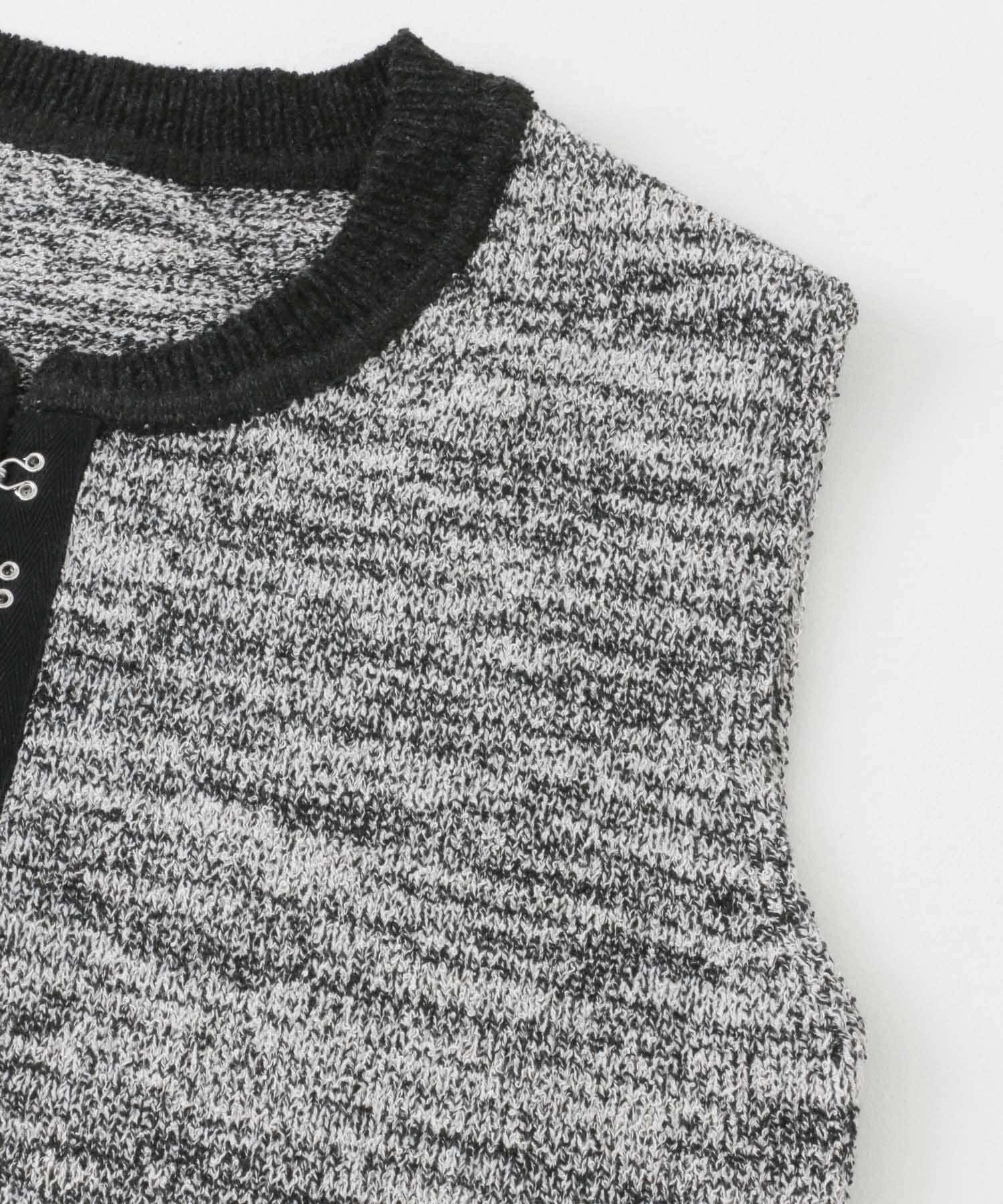 フロントホッククロップドニットトップ BLACK one