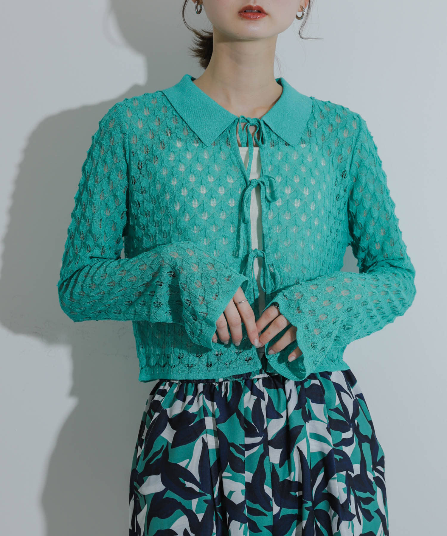 GREEN