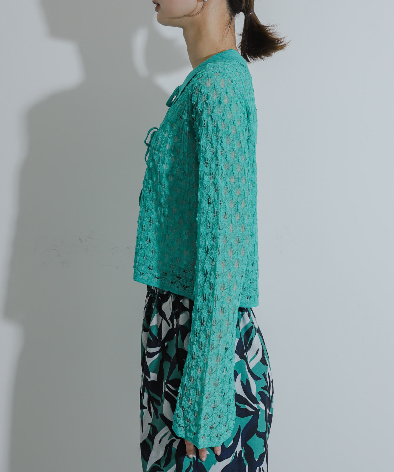GREEN