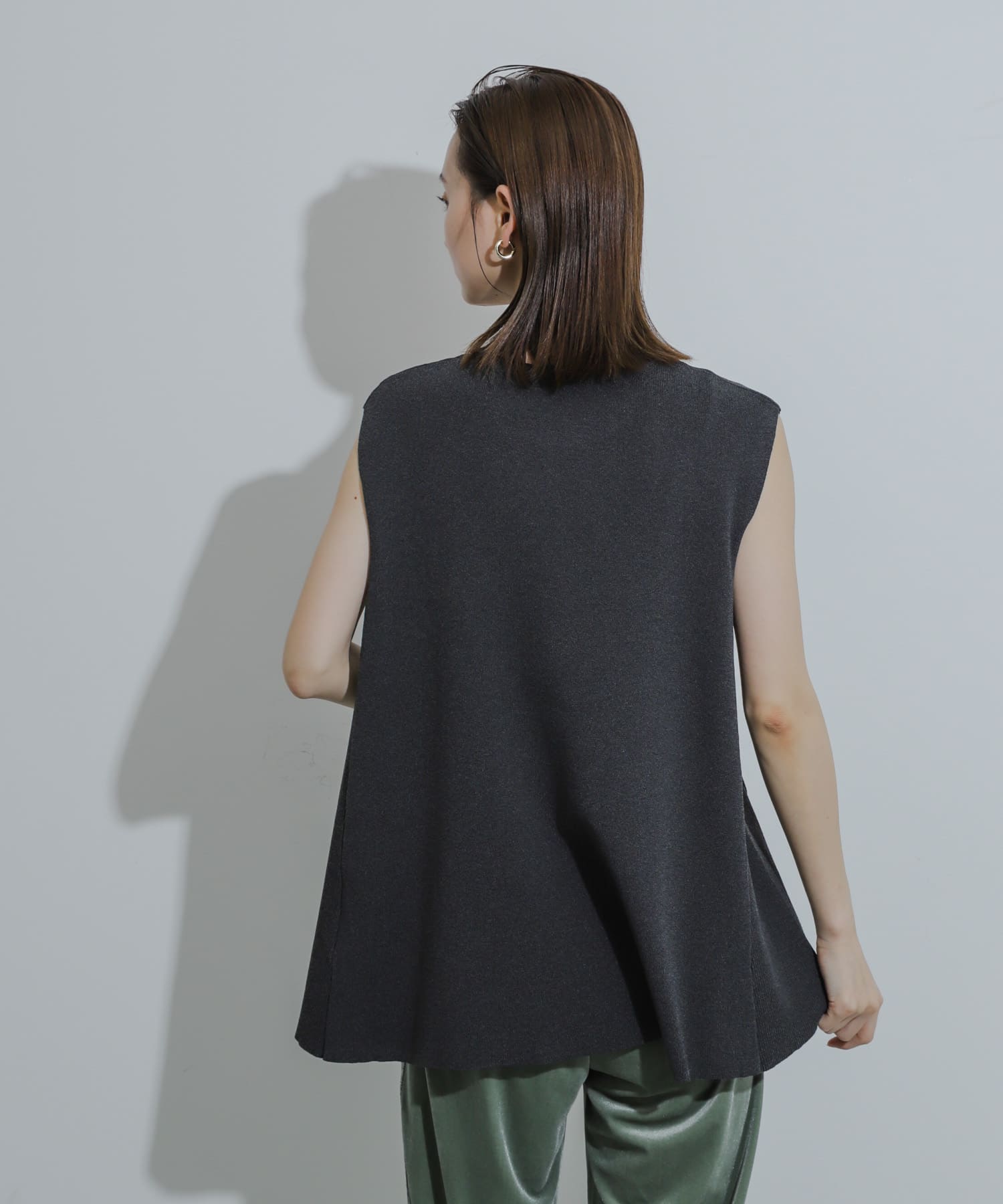 身長：169cm サイズ：one