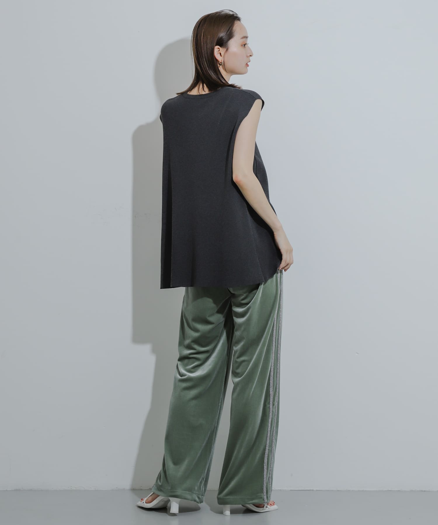 身長：169cm サイズ：one