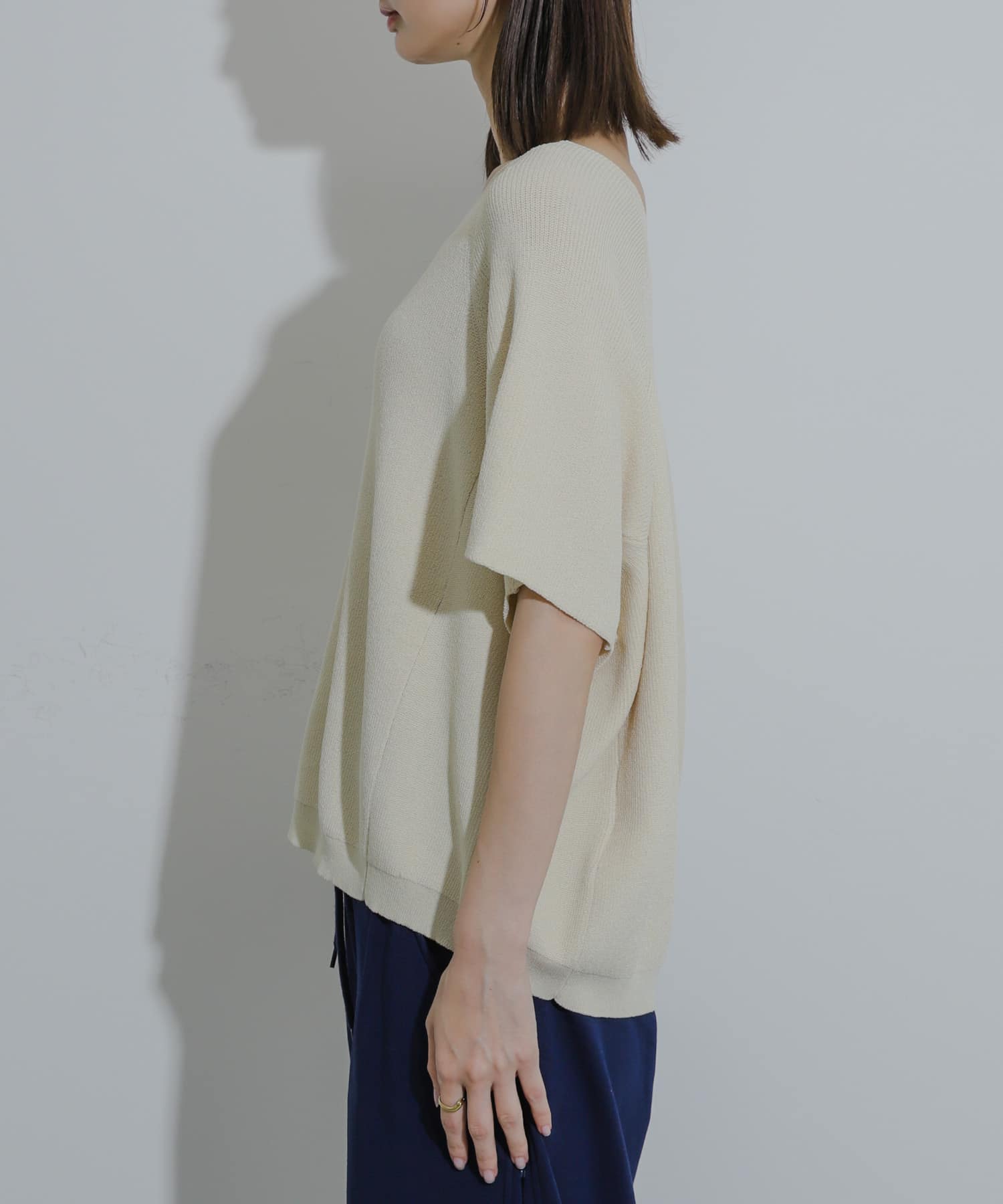 身長：169cm サイズ：one