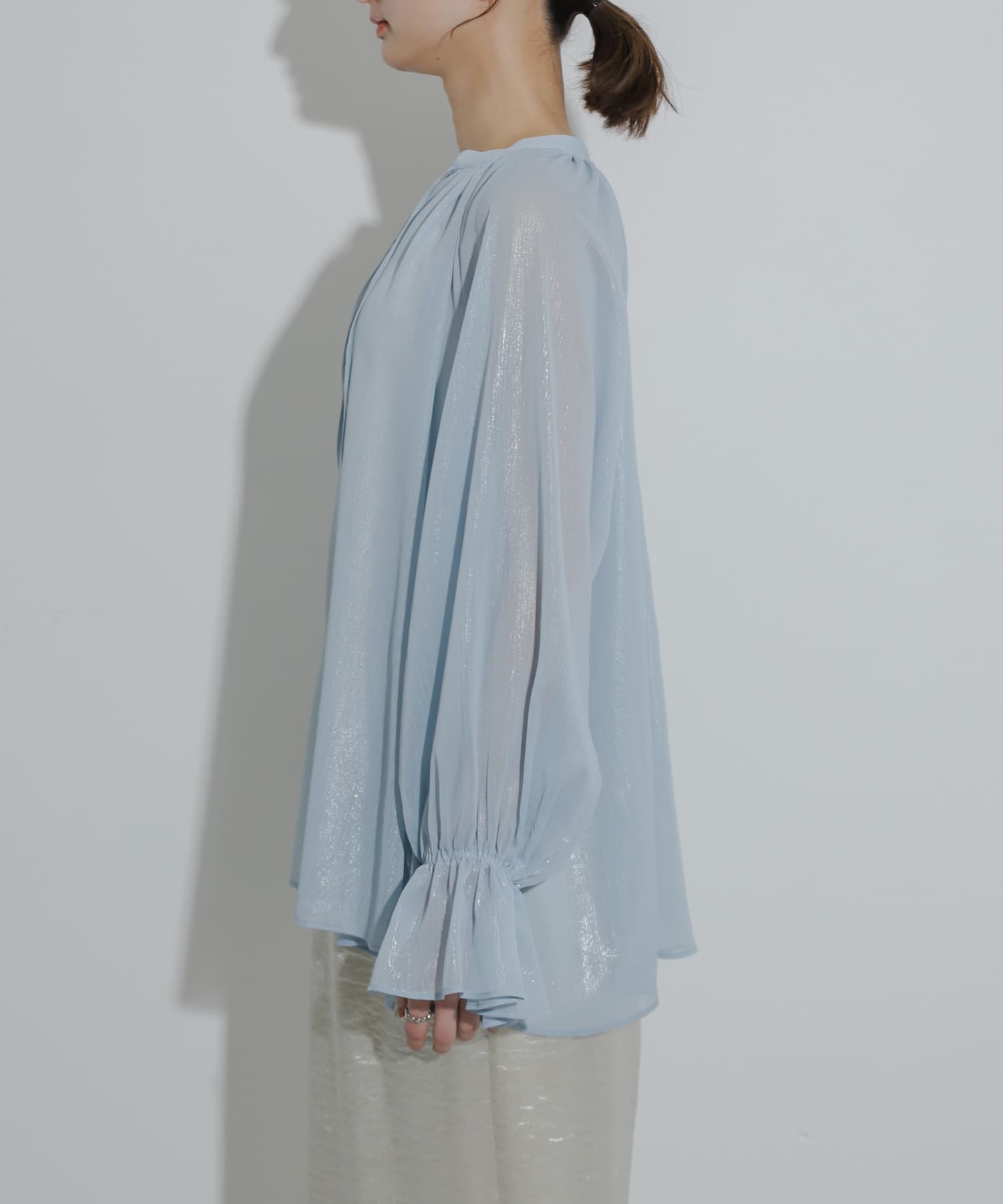 身長：169cm サイズ：one