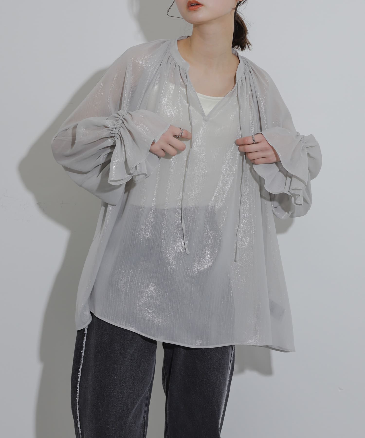 身長：169cm サイズ：one