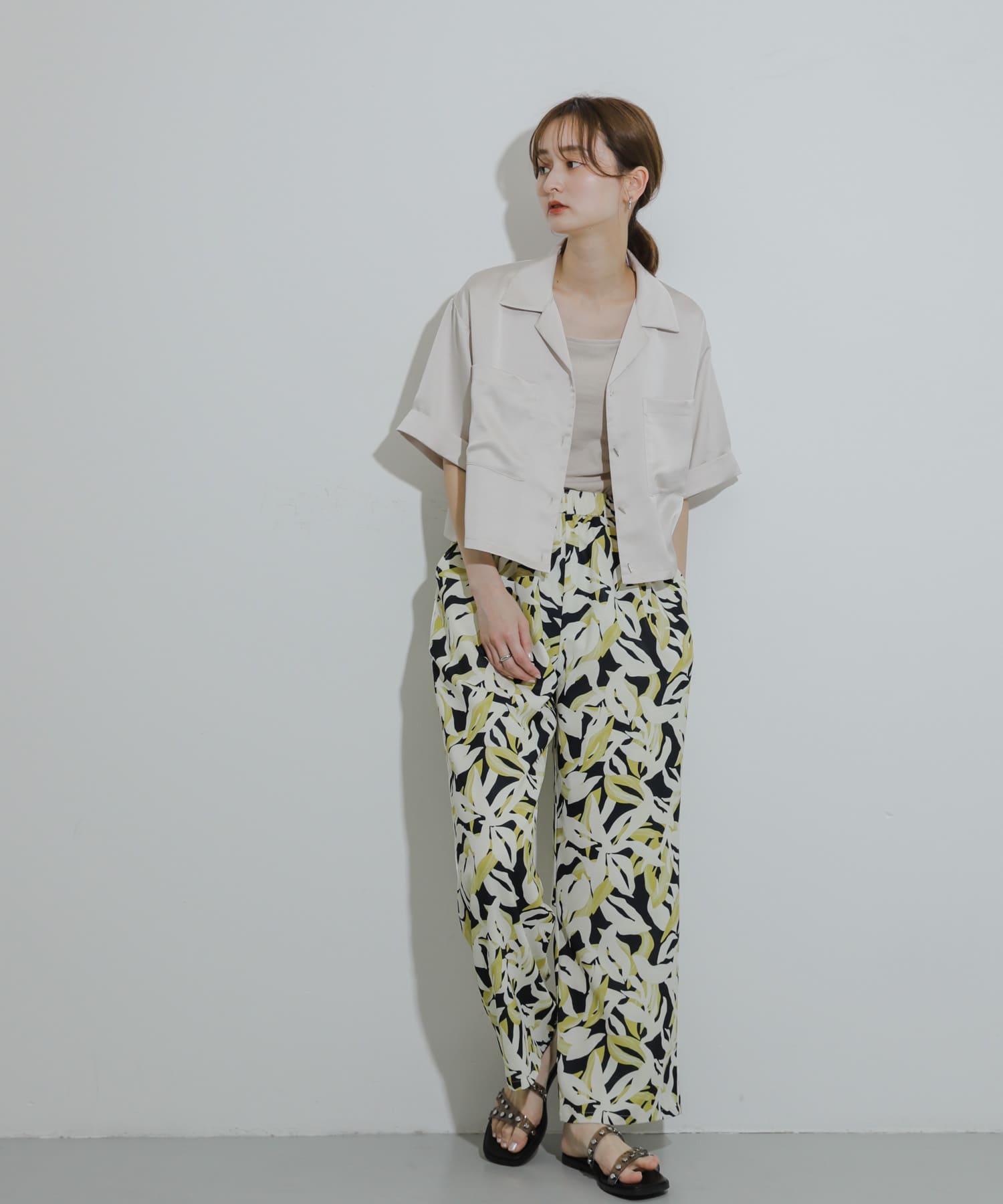 身長：169cm サイズ：one