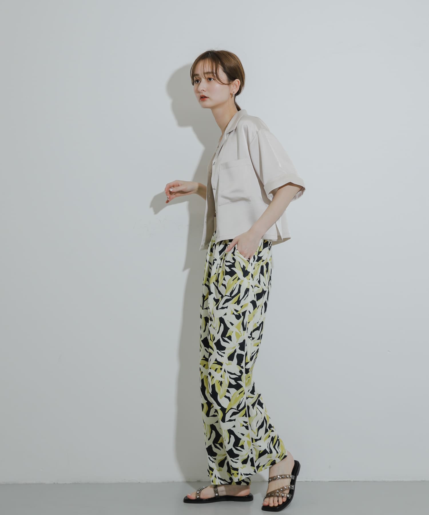 身長：169cm サイズ：one