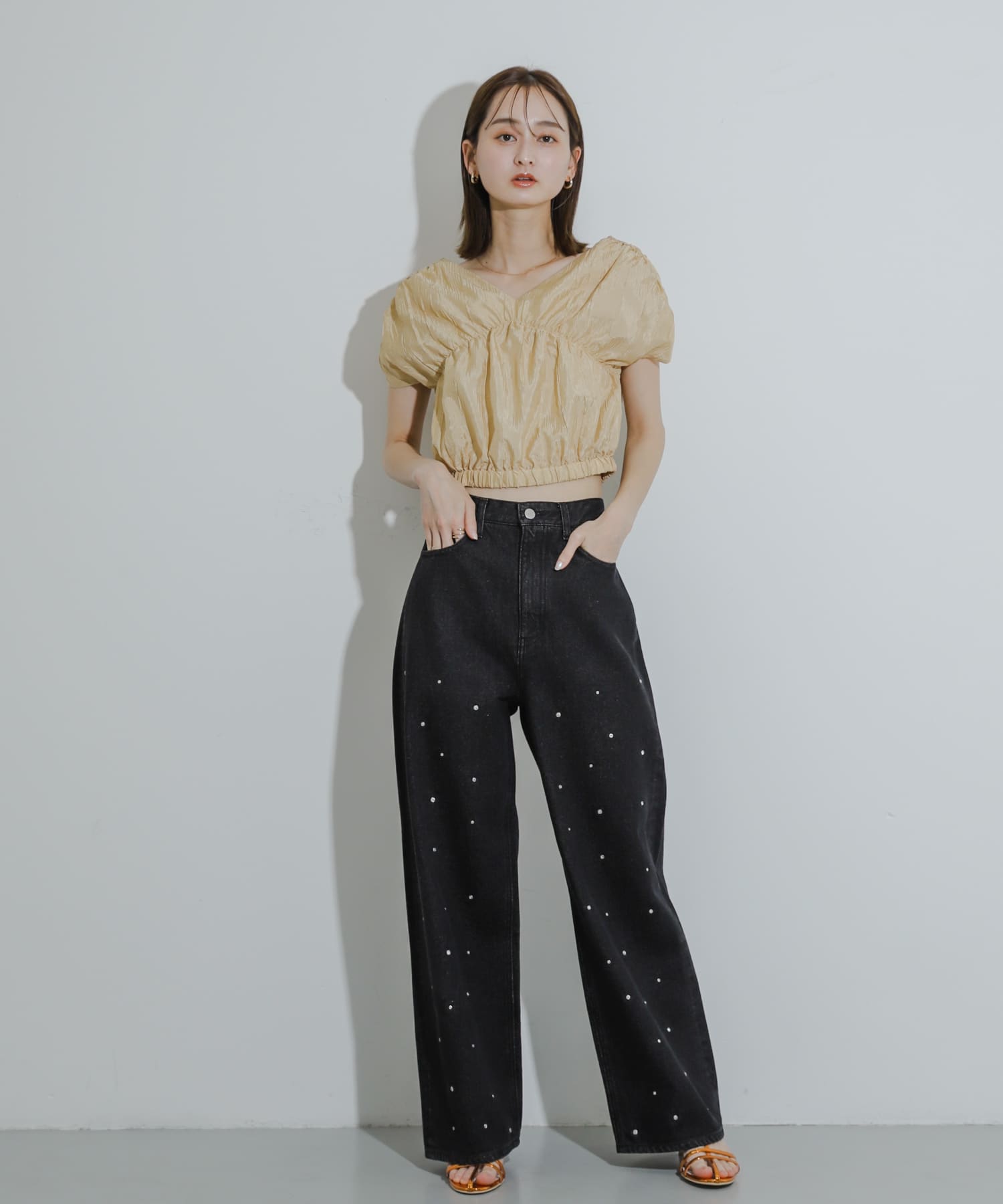 身長：169cm サイズ：one