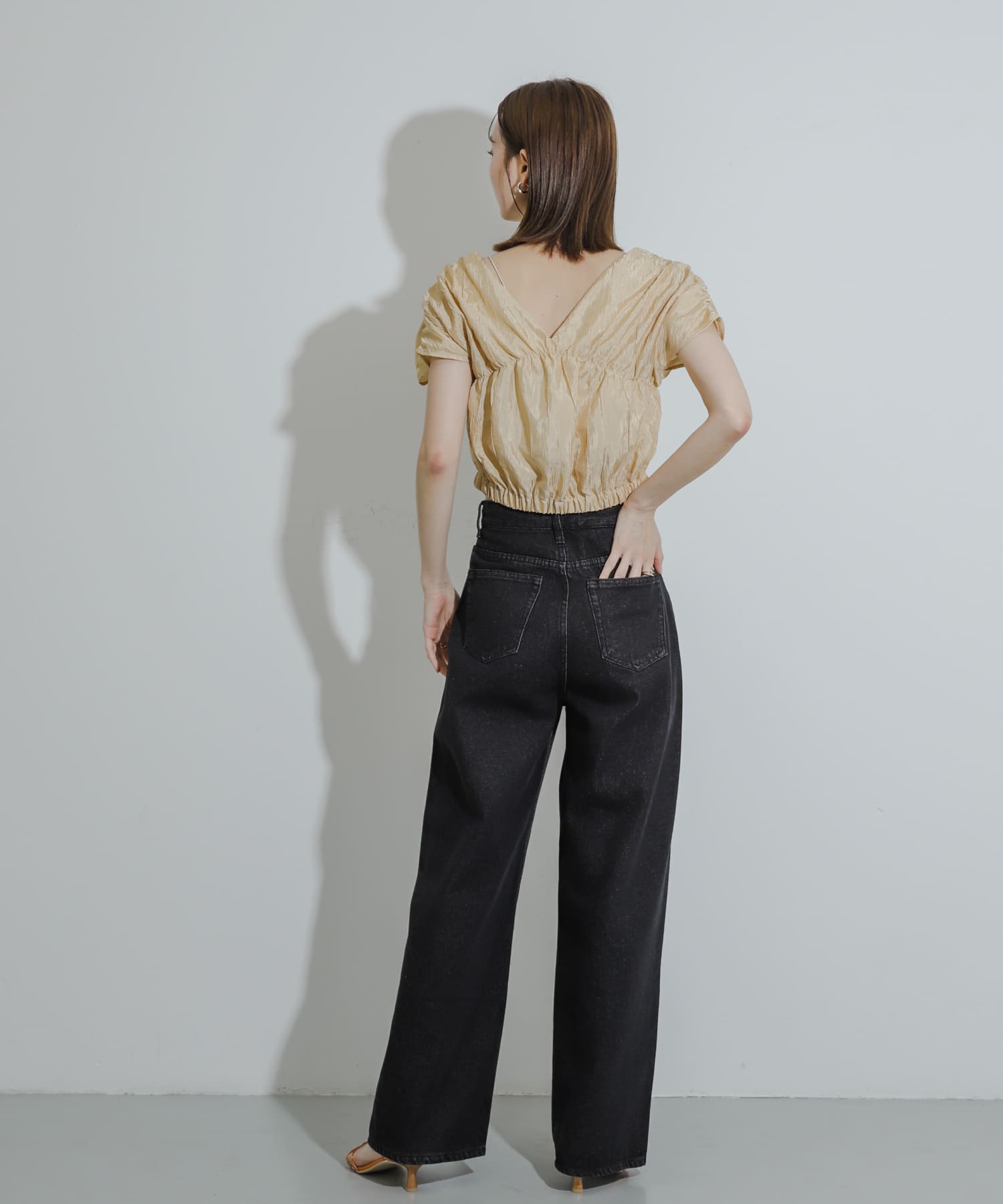 身長：169cm サイズ：one