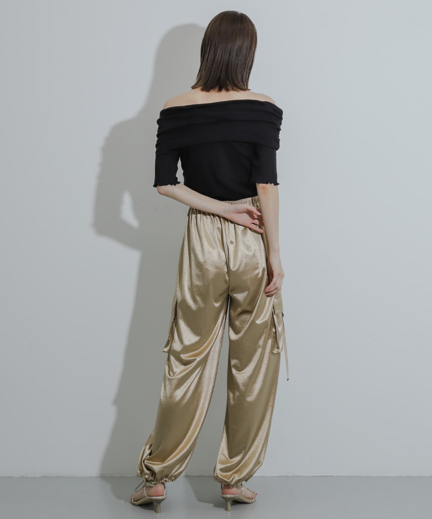 身長：169cm サイズ：one