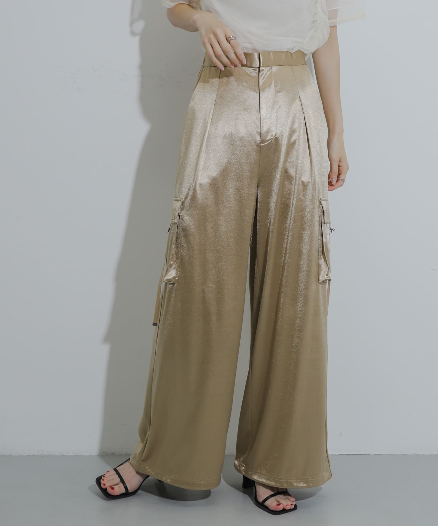 身長：169cm サイズ：one