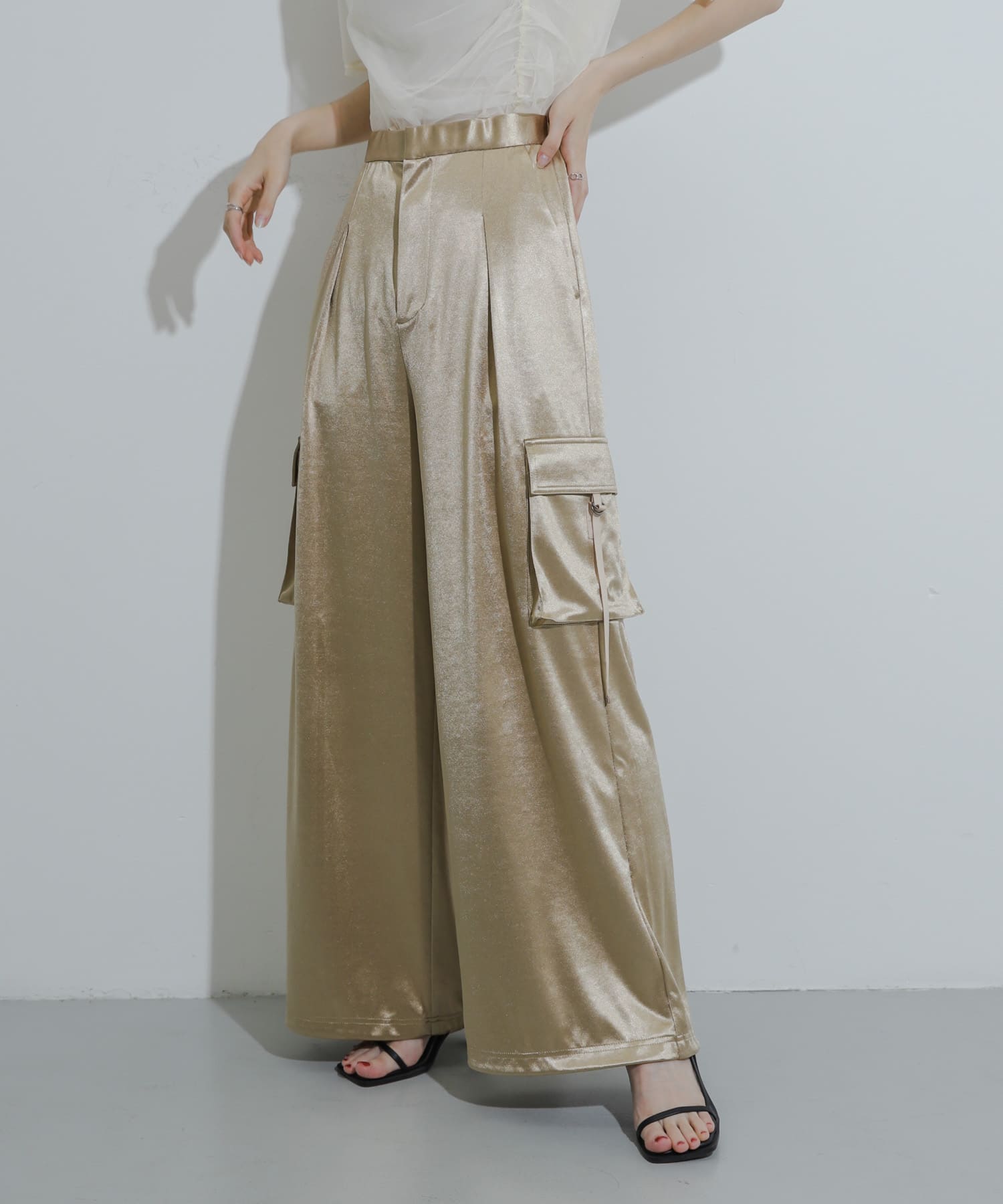 身長：169cm サイズ：one