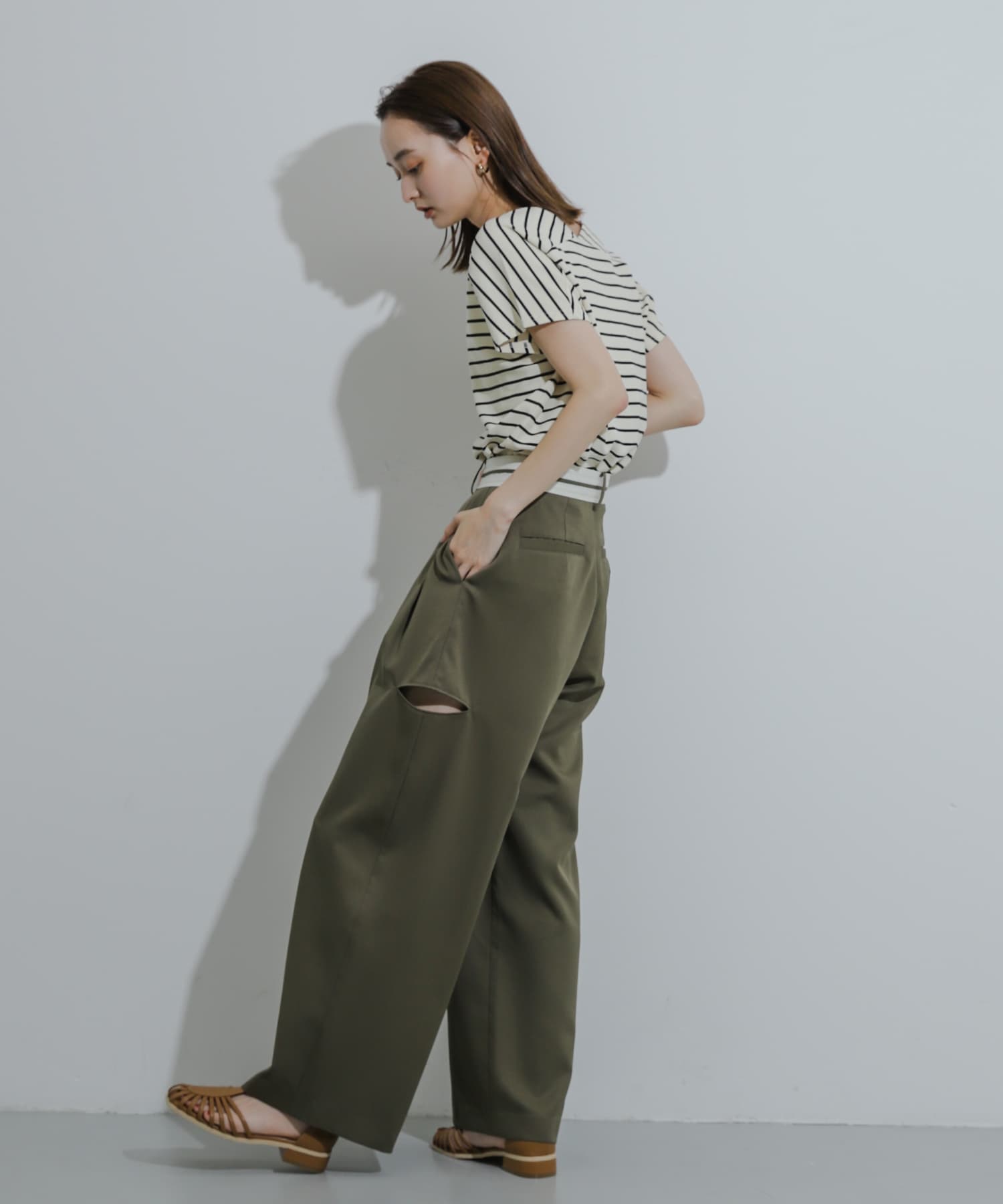 KHAKI