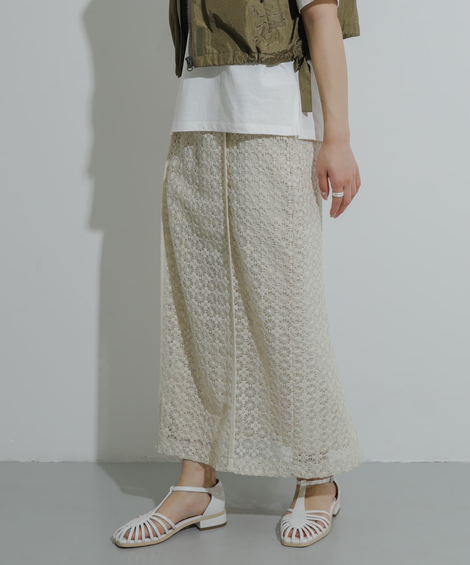 IVORY