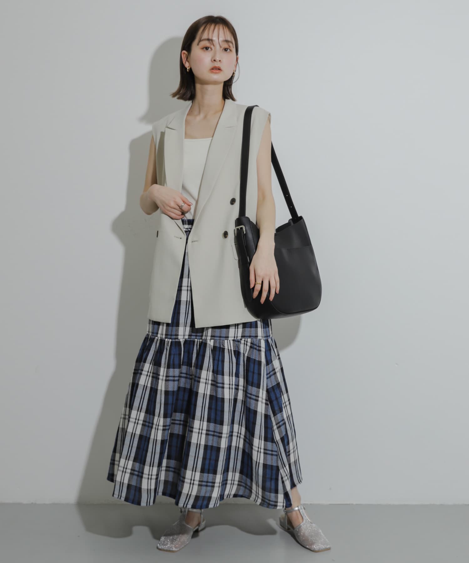 WHT×BLK